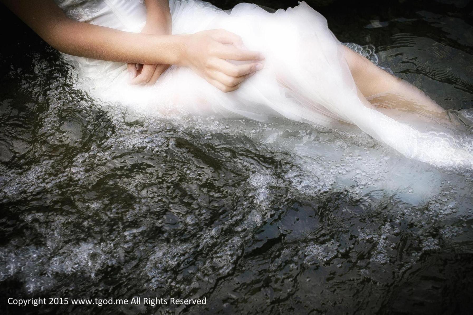 [推女神] 徐畅 幽谷中的美人鱼高清手机美女壁纸6P