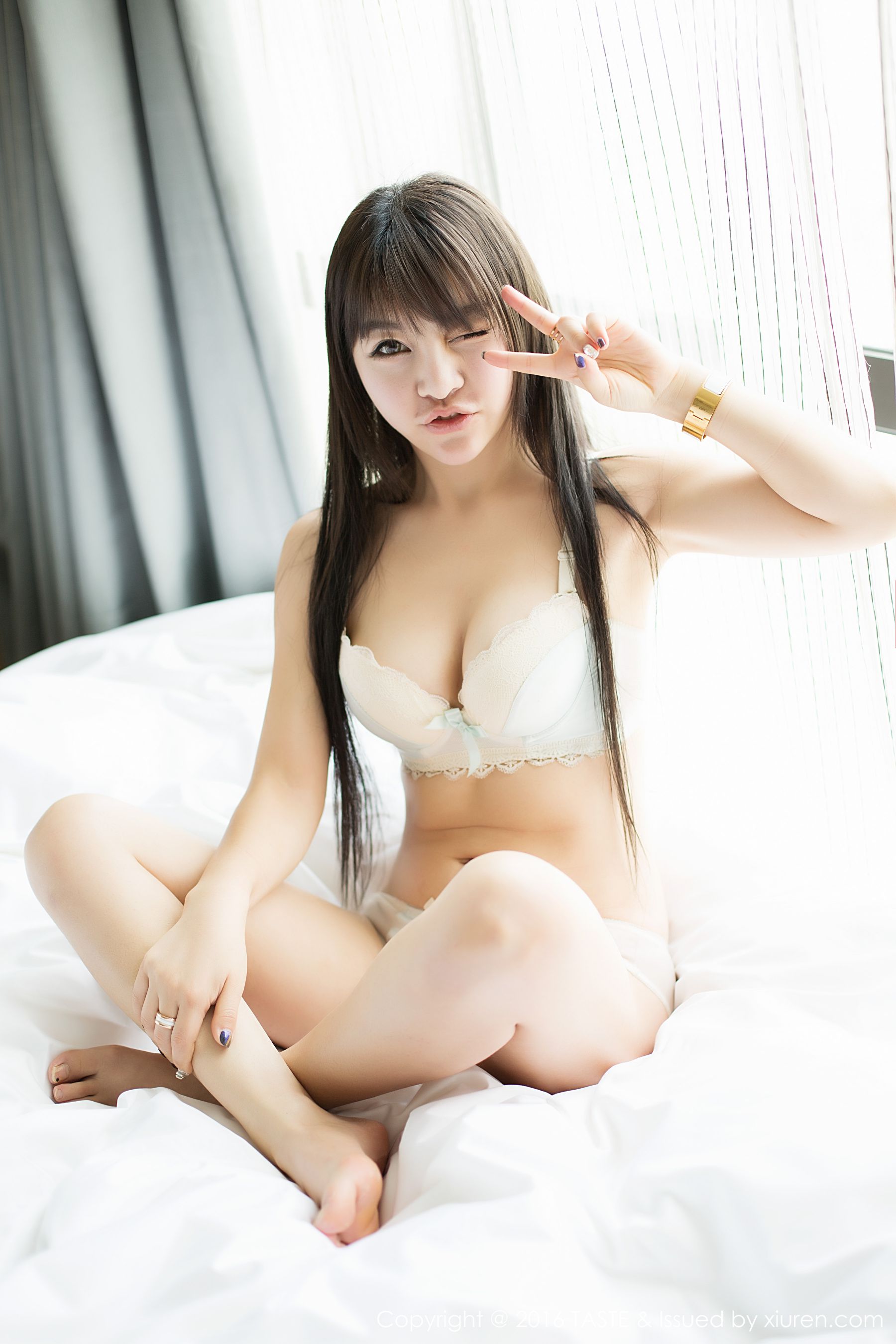 [顽味生活] 王玥晨 非诚勿扰女嘉宾 高清手机美女壁纸