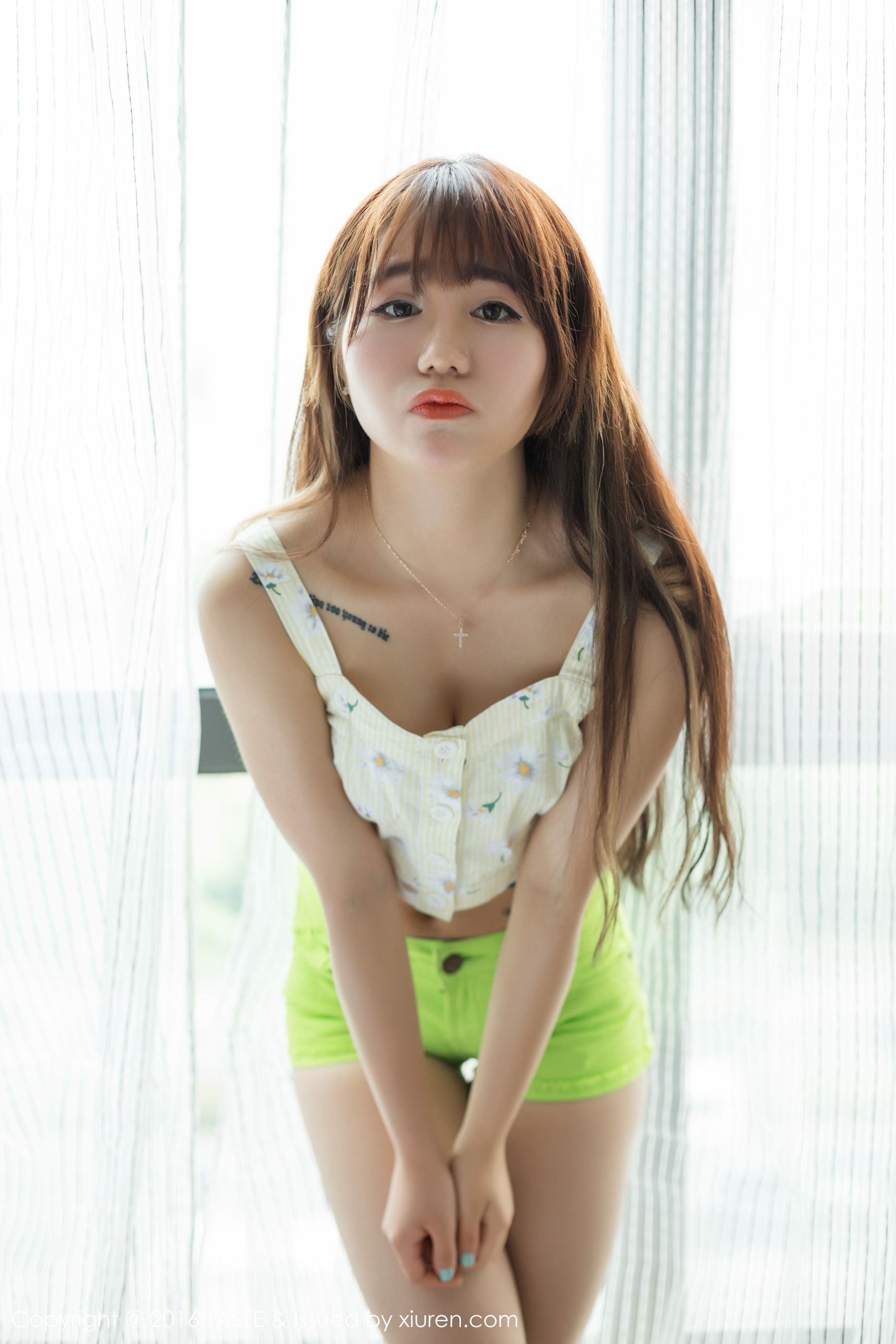 [顽味生活] 鱼子酱宝saki 可爱的上海妹子 高清手机美女壁纸