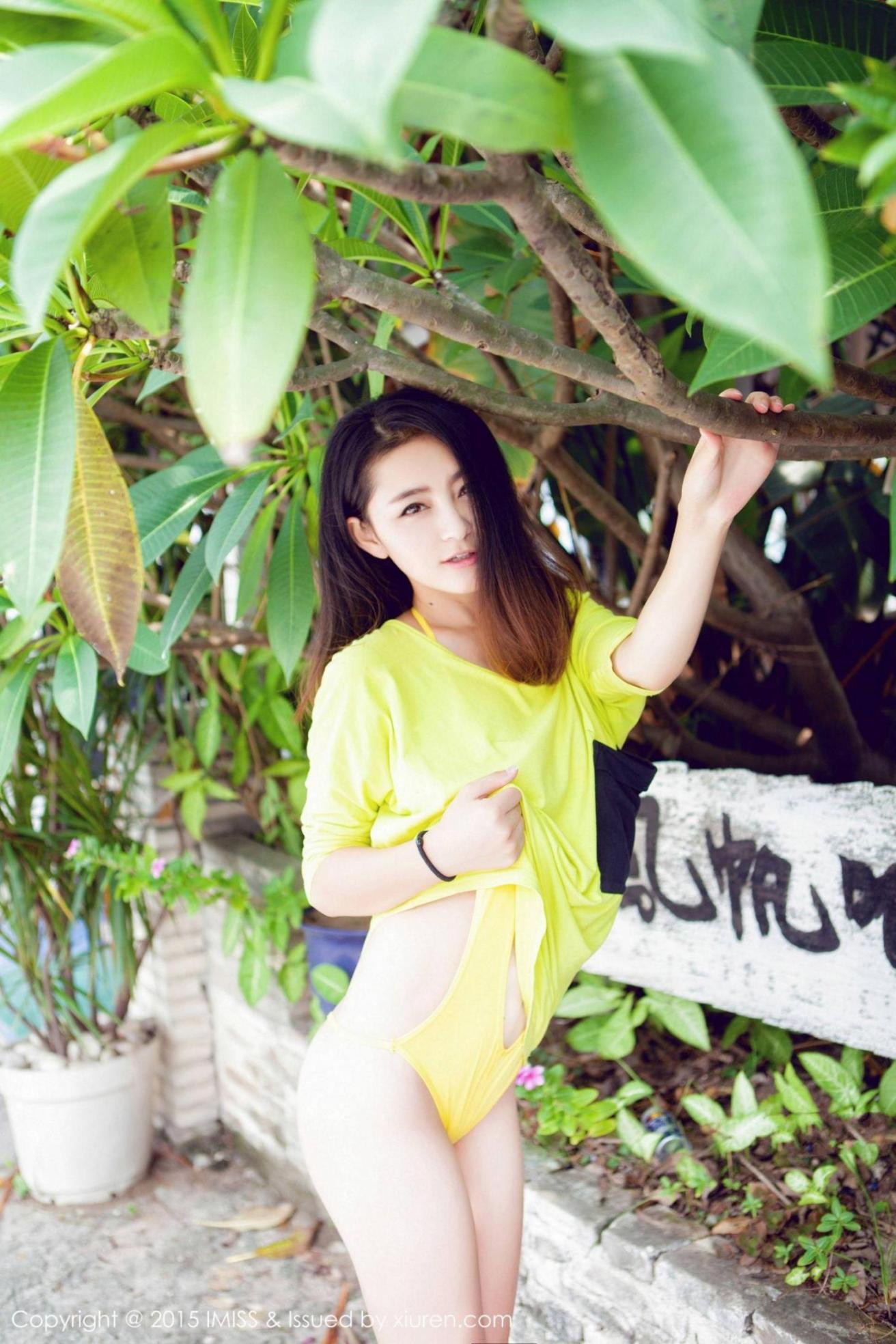 [爱蜜社] 夏茉 广州外拍 高清手机美女壁纸