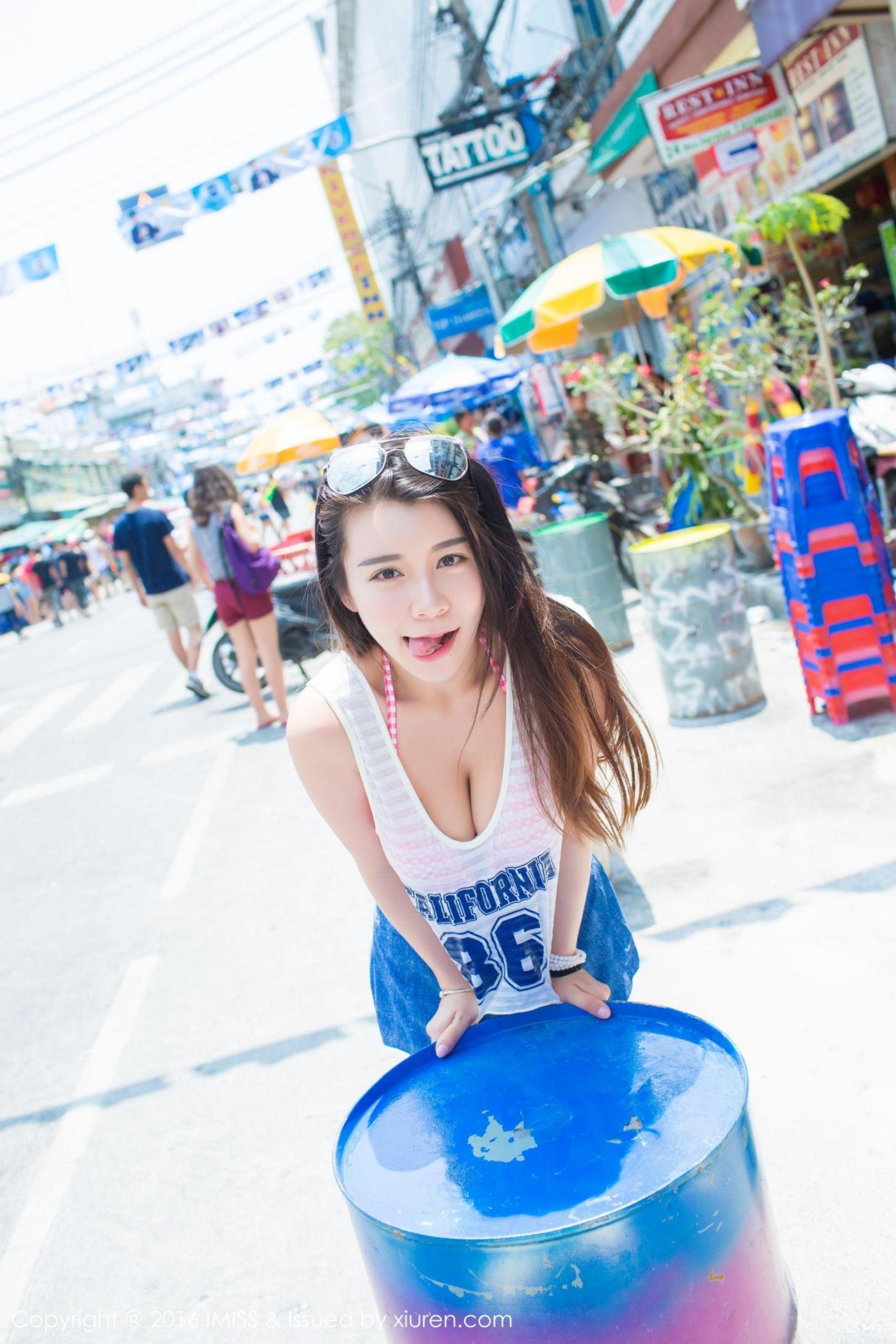 [推女神] 嘉宝贝儿 国外清新街拍高清手机美女壁纸7P