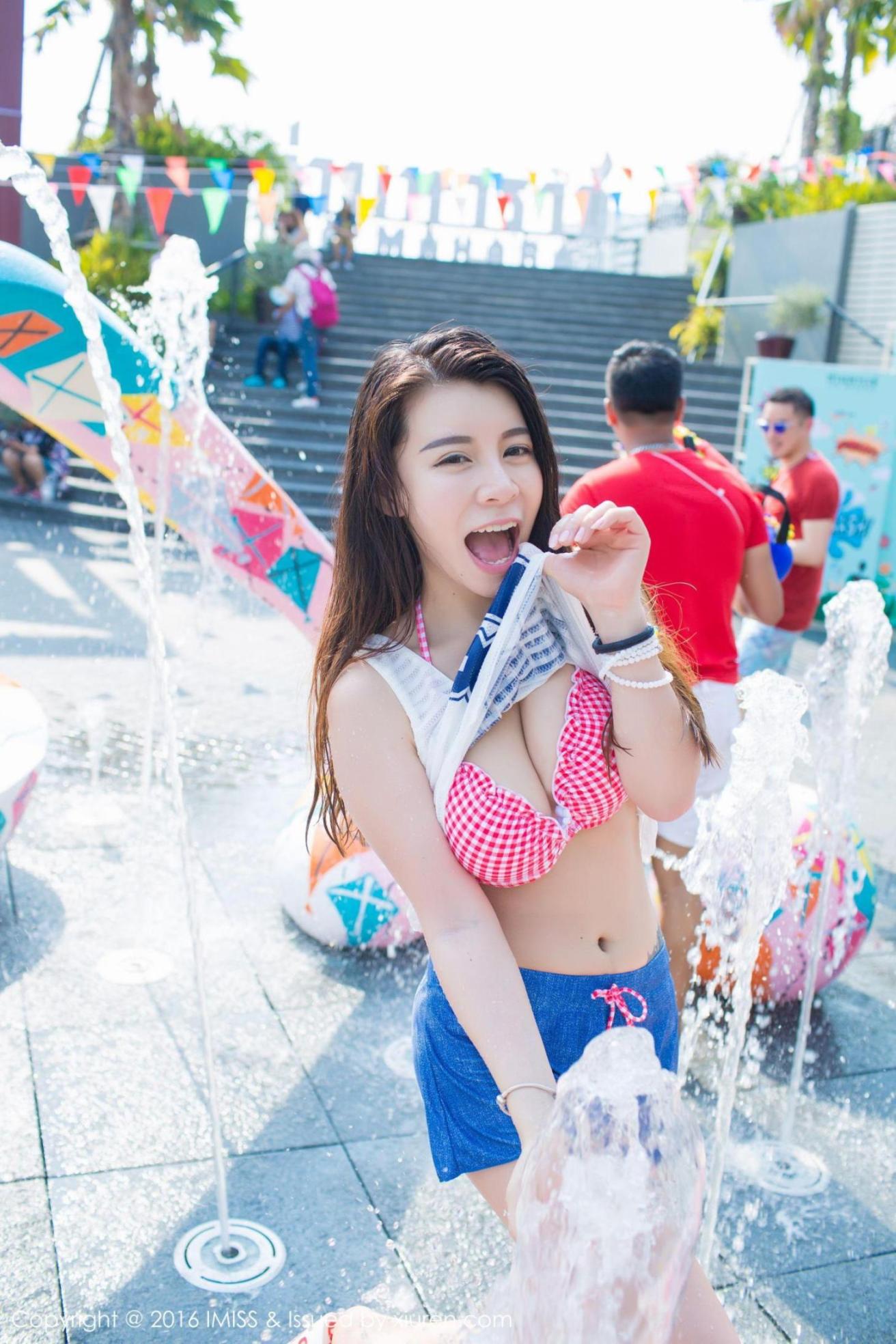 [推女神] 嘉宝贝儿 国外清新街拍高清手机美女壁纸20P