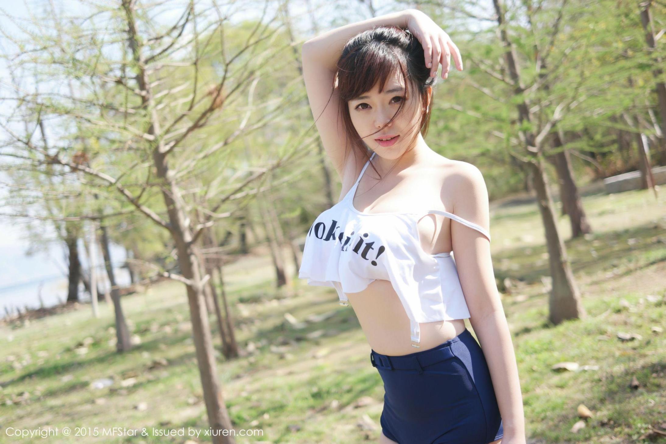 [推女神] 刘飞儿 大理旅拍 高清手机美女壁纸