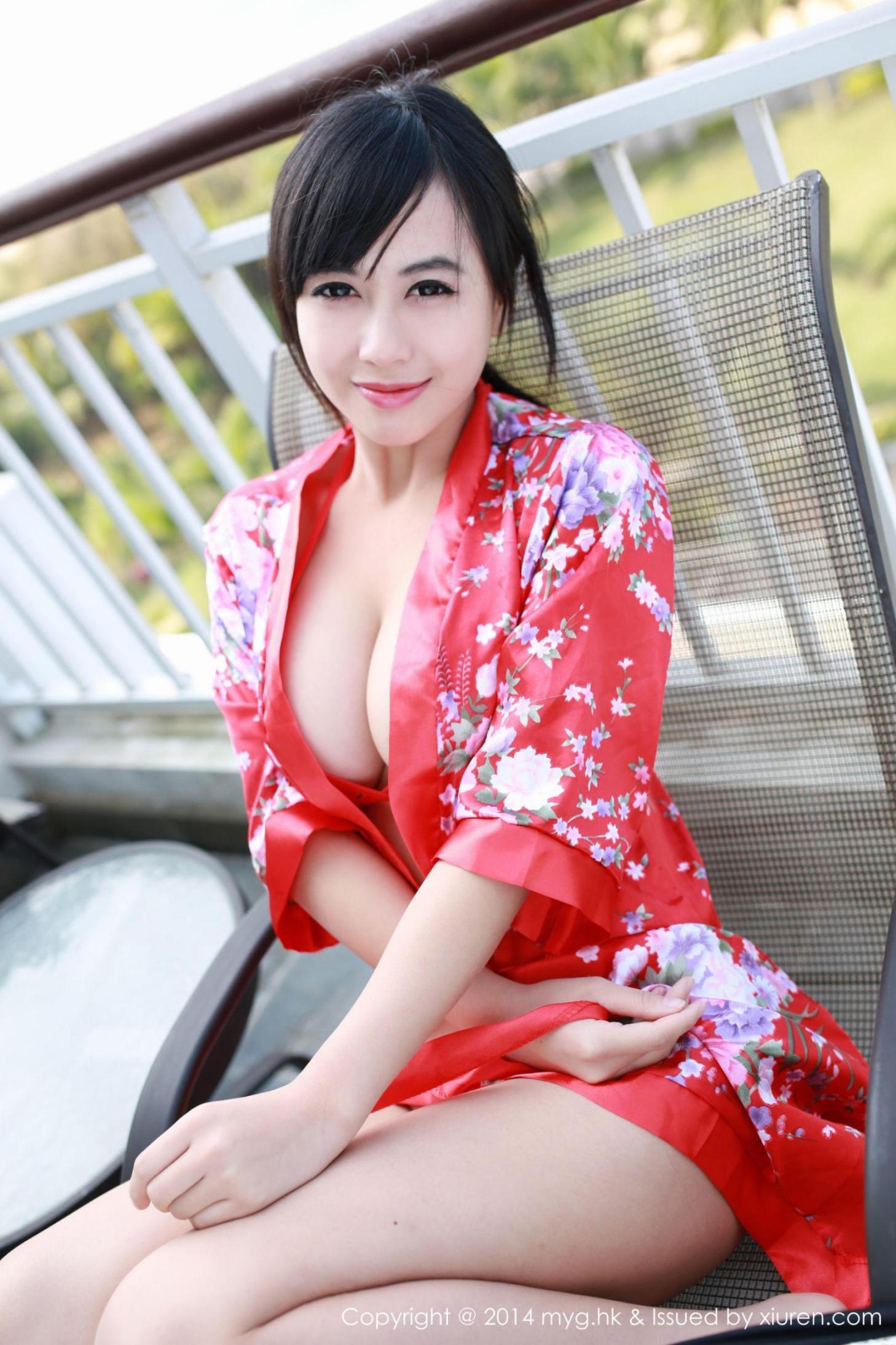 [推女神] 黄可 2套睡衣+泳装 高清手机美女壁纸