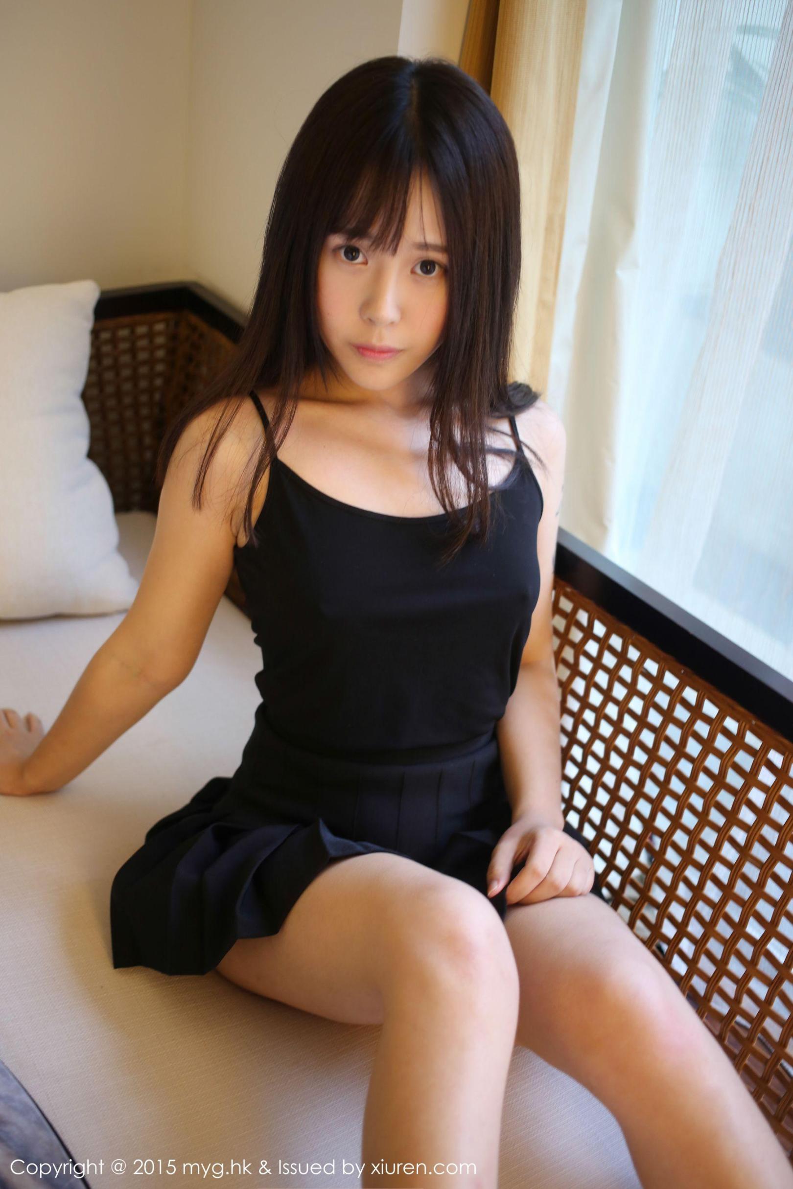[模范学院] 夏天Sienna 迷你短裙福利+白丝旗袍 高清手机美女壁纸