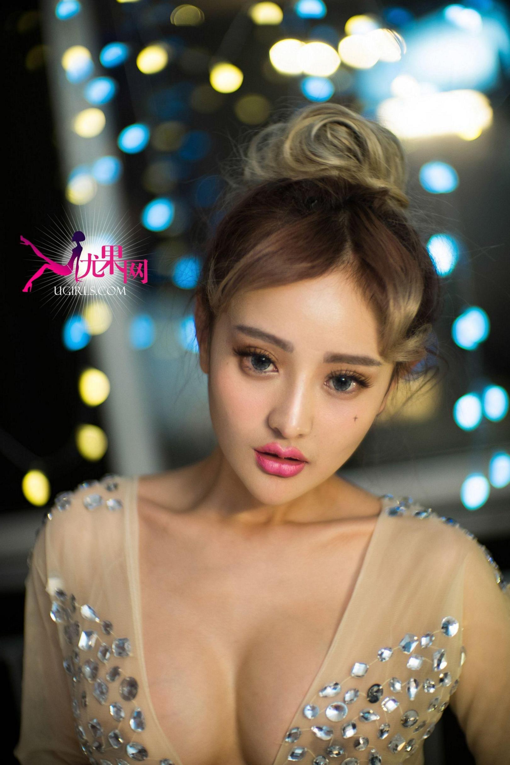 [嗲囡囡] 李思宁 限量版芭比娃娃 高清手机美女壁纸