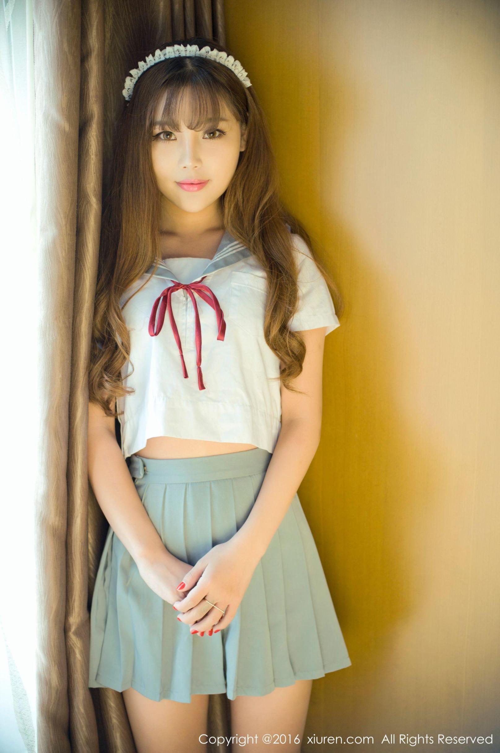 [尤果网] 周予然 高中校服户外爆峰，经典日系校服 高清手机美女壁纸