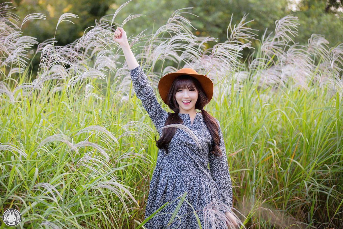 [网络美女] 李恩慧 小清新连衣裙系列高清手机美女壁纸4P