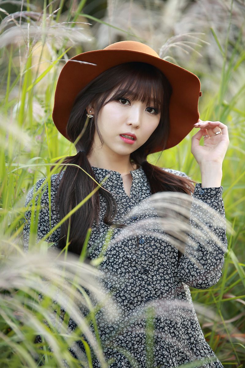 [网络美女] 李恩慧 小清新连衣裙系列高清手机美女壁纸16P