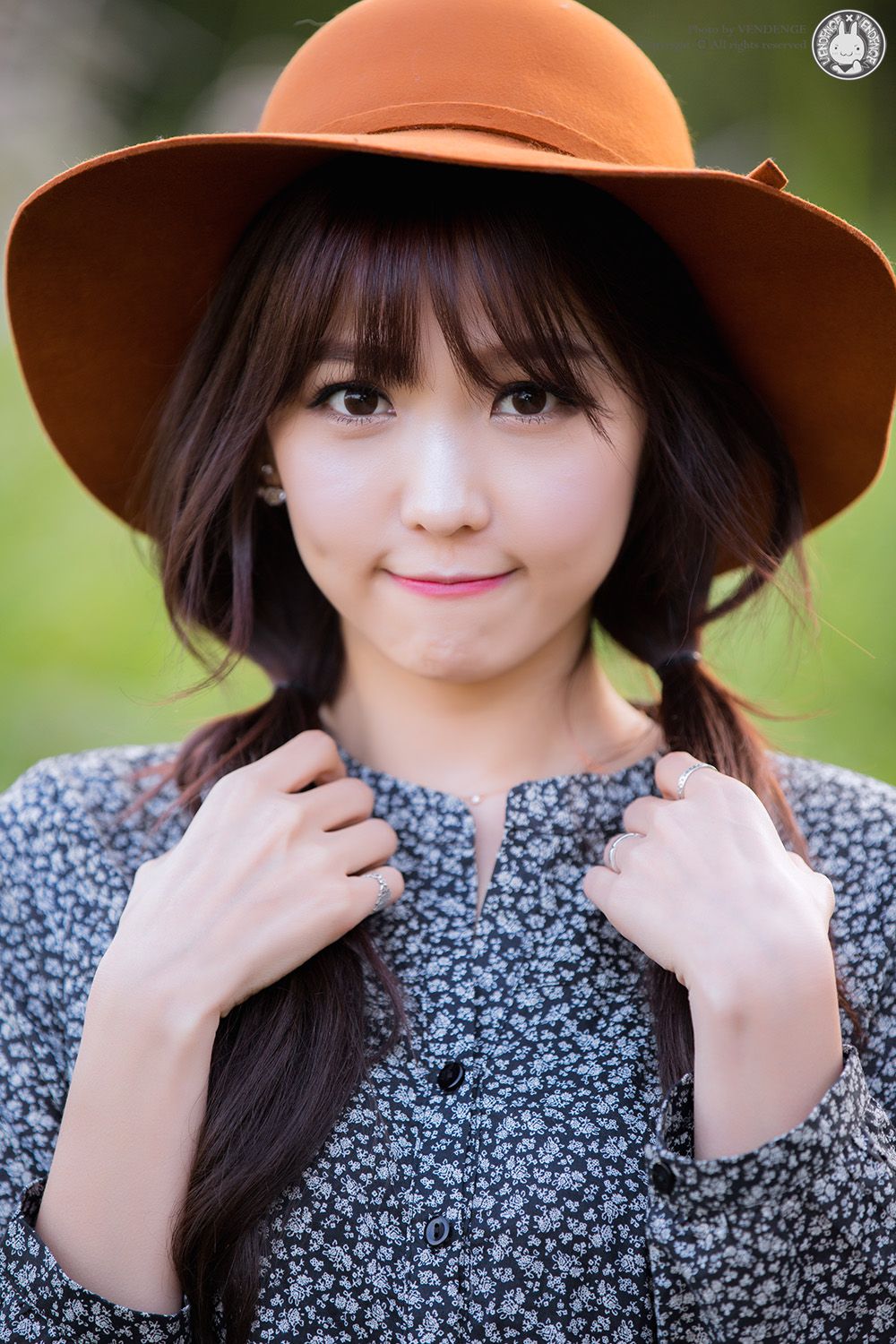 [网络美女] 李恩慧 小清新连衣裙系列高清手机美女壁纸8P