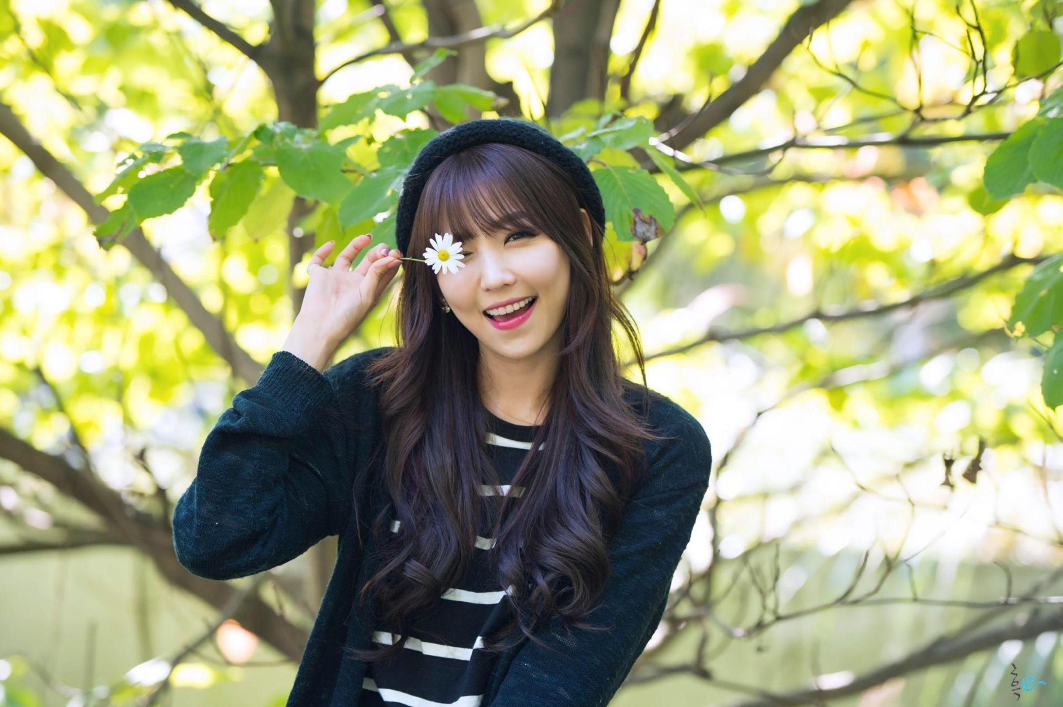 [网络美女] 李恩慧 外拍清新可爱长筒袜系列高清手机美女壁纸47P