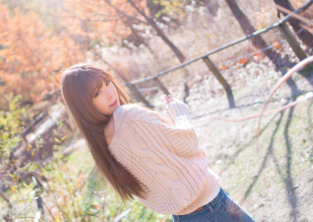 [网络美女] 网络美女 温暖冬阳高清手机美女壁纸2P