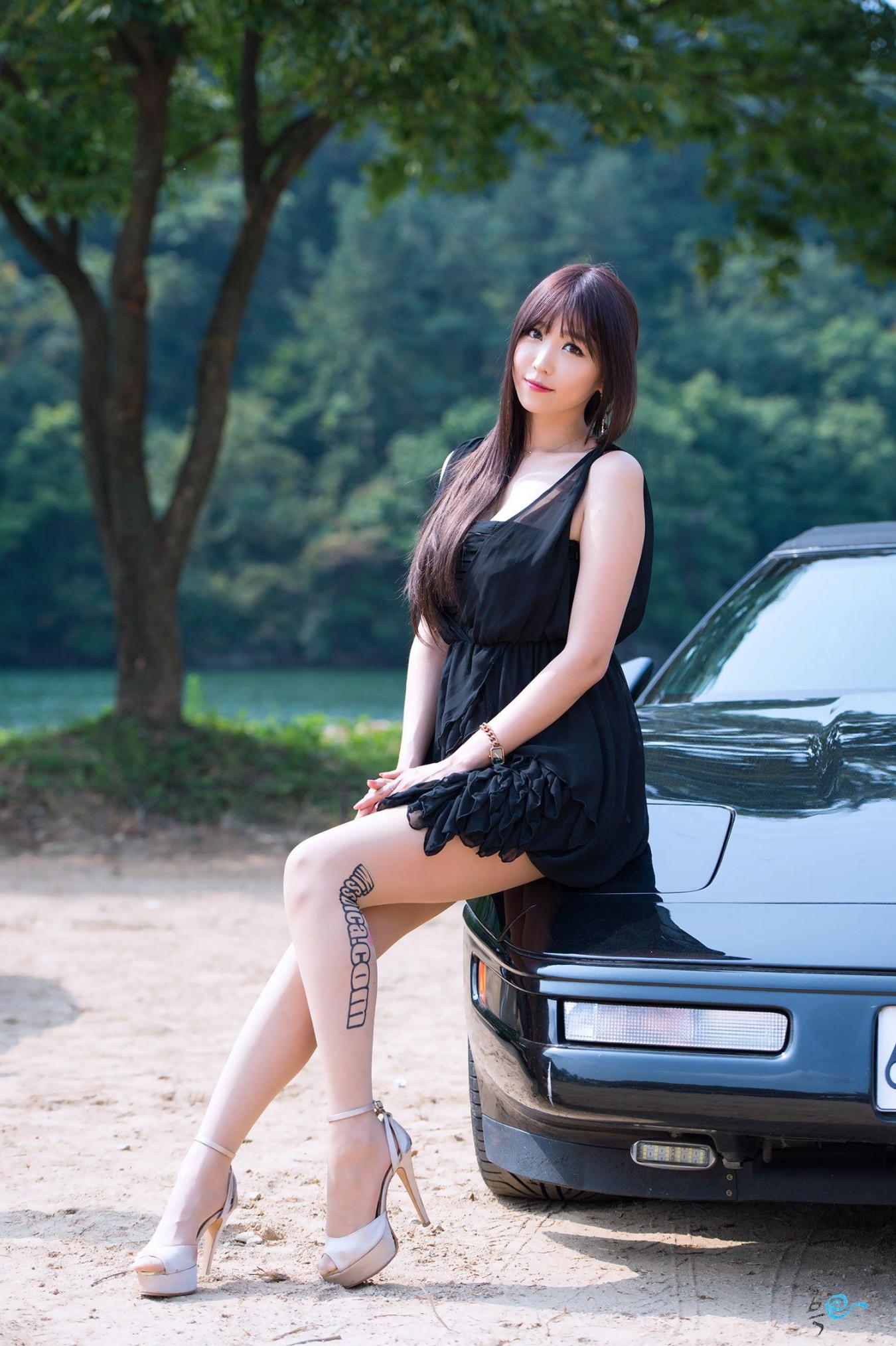 [网络美女] 李恩慧 户外车展吊带连衣裙系列高清手机美女壁纸88P