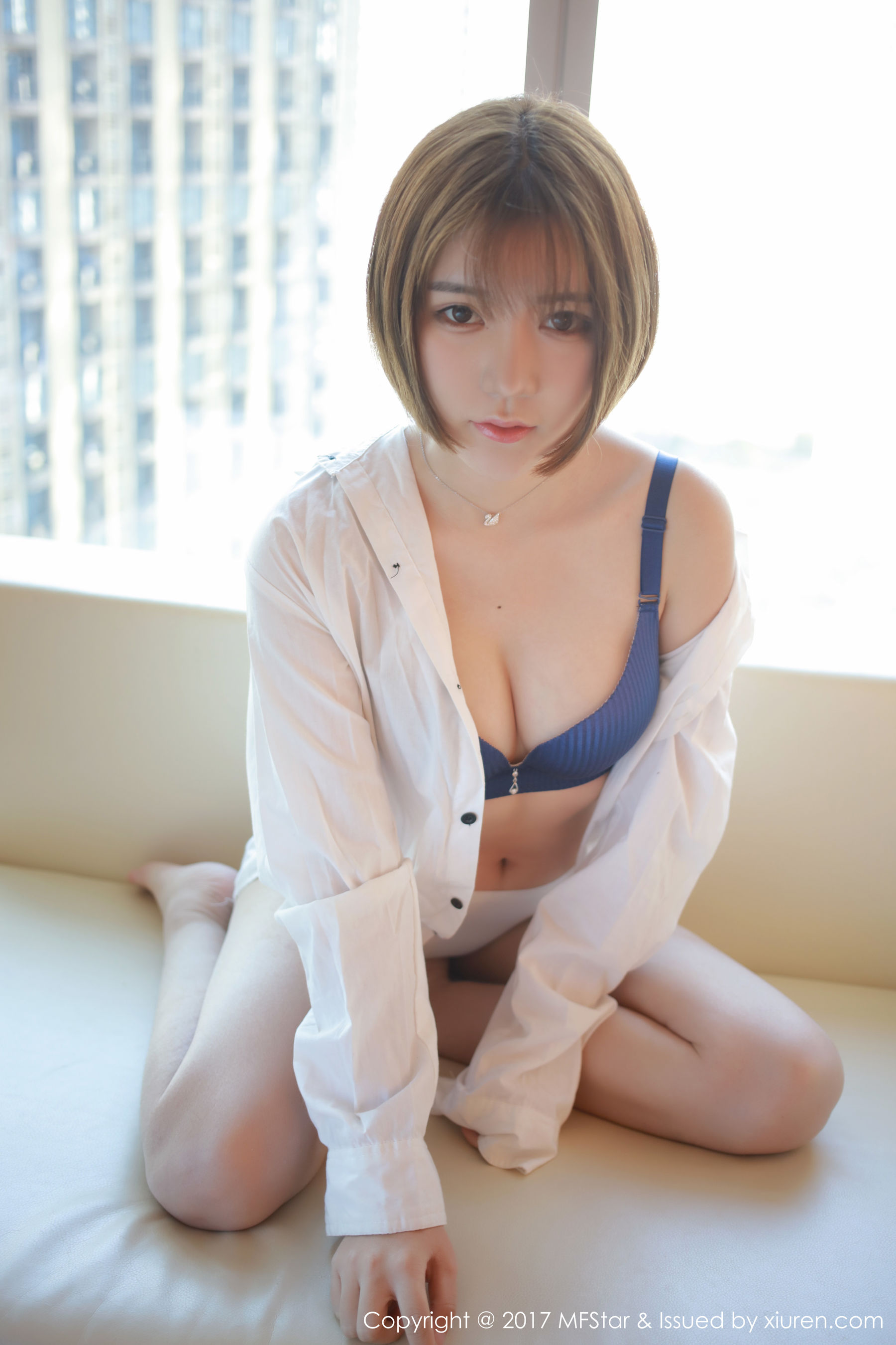 [星乐园] 冷不丁 性感衬衫与蕾丝福利 高清手机美女壁纸