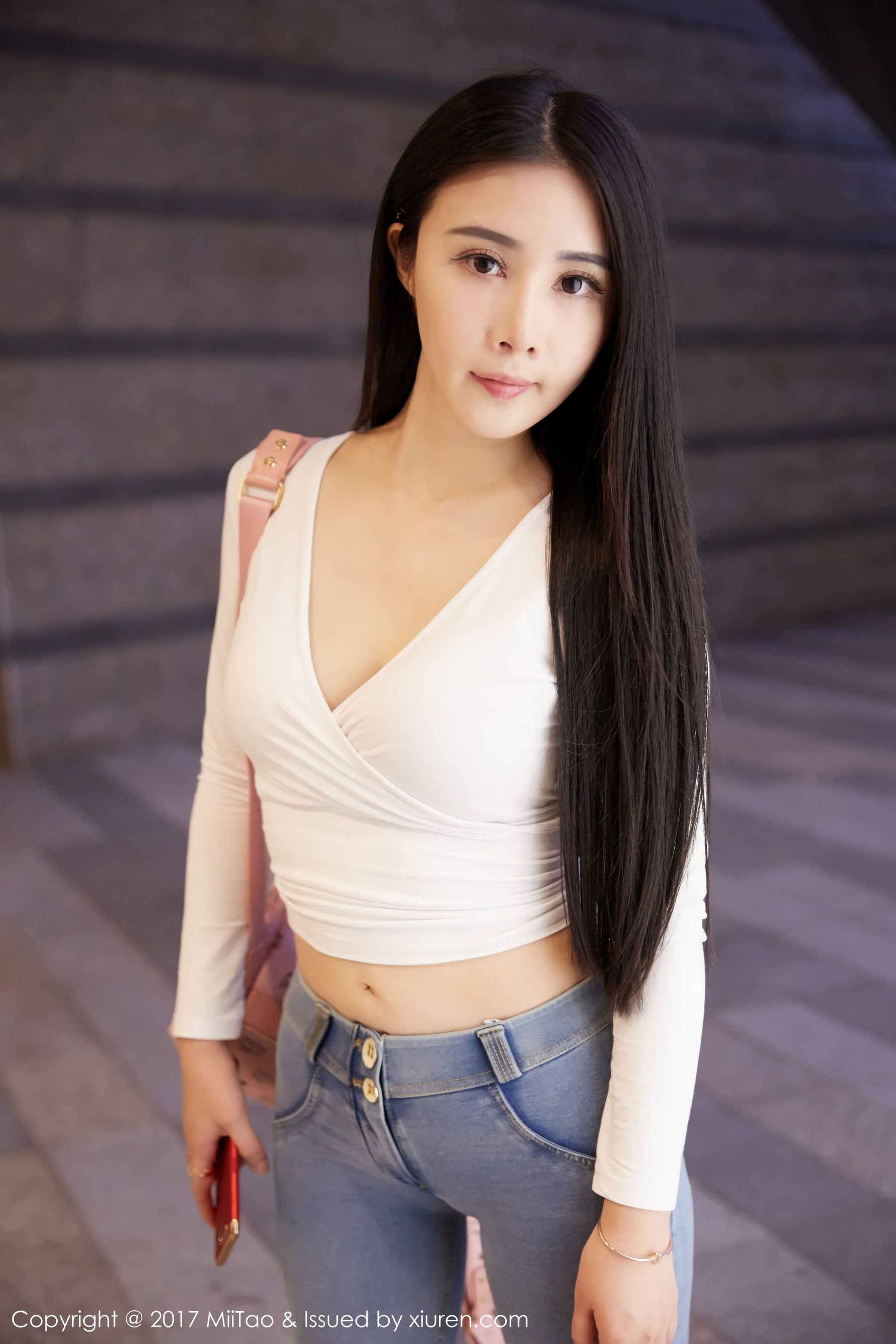 [蜜桃社] 陆萱萱 牛仔女神+街拍高清手机美女壁纸24P