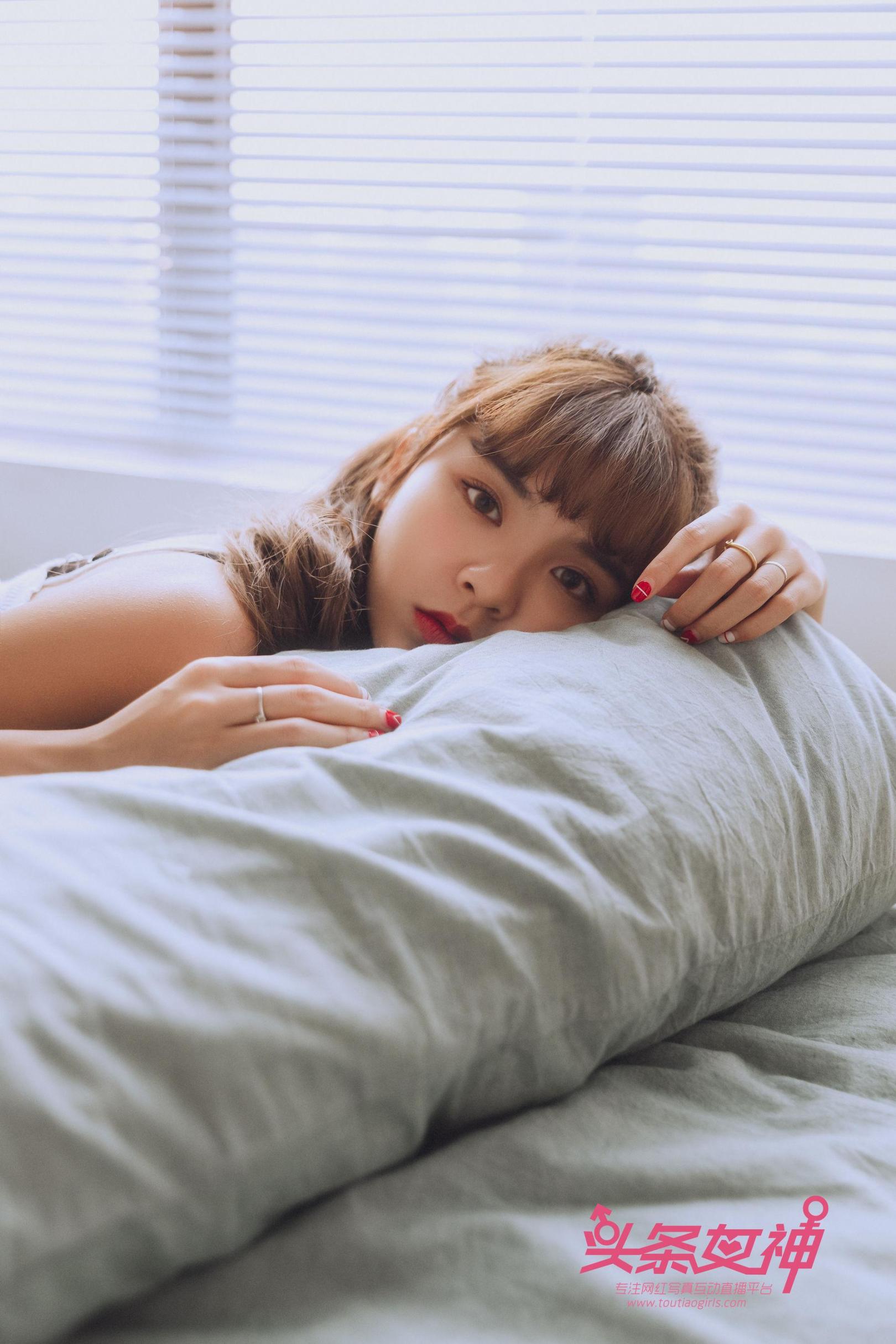 [网络美女] 网络美女 山肆扬高清手机美女壁纸13P