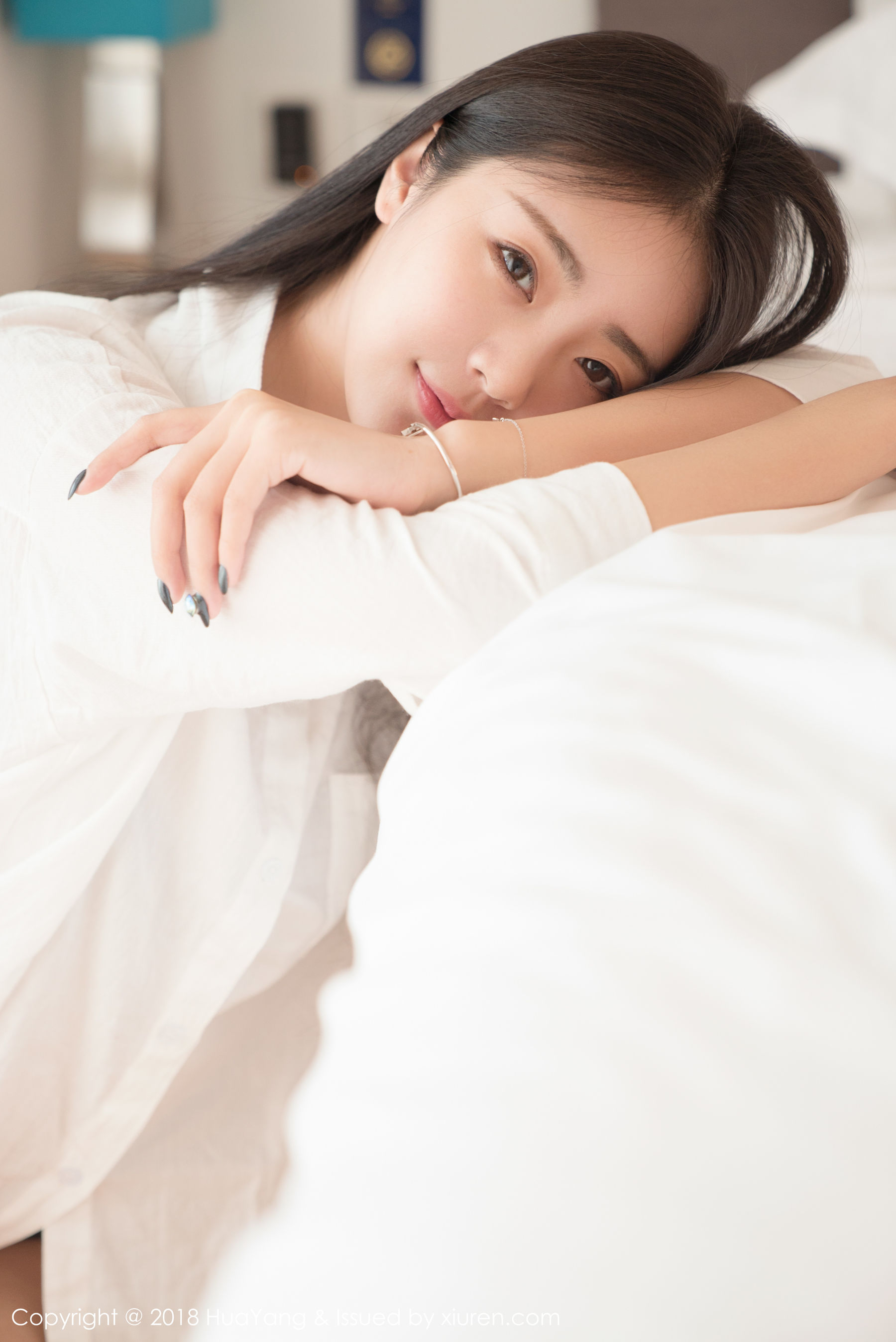 [推女神] 可乐Vicky 毛衣+白衬衫高清手机美女壁纸26P