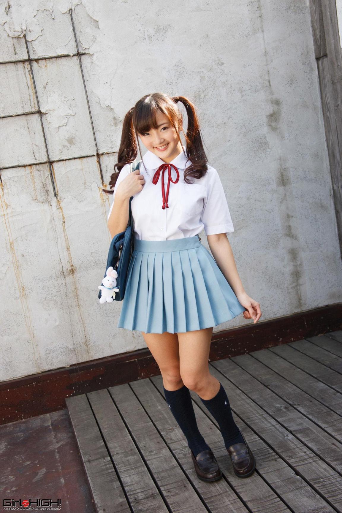 [Girlz-High] 爱泽新菜 居家舒适休闲穿搭分享 高清手机美女壁纸