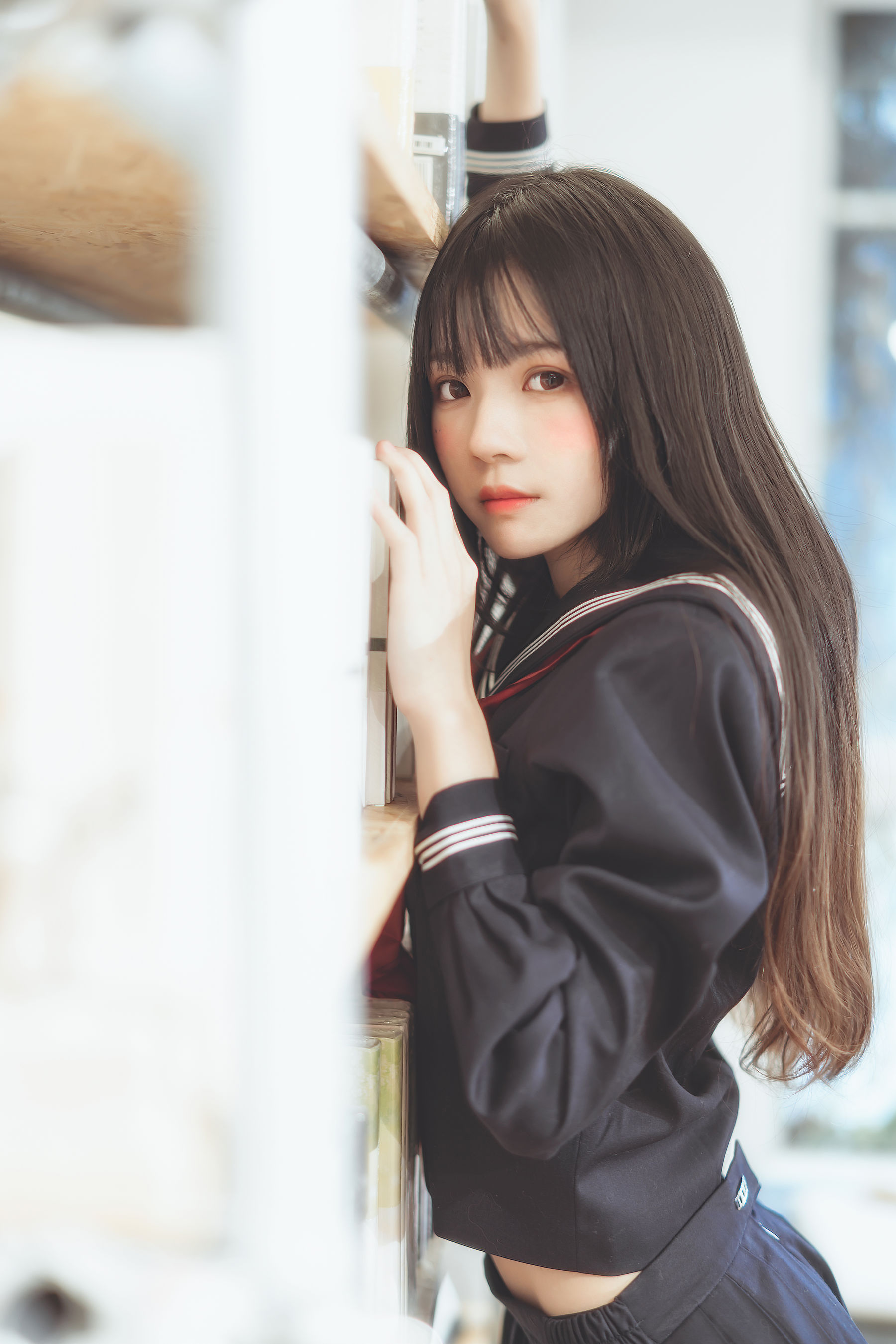 [网络美女] 桜桃喵 (小少女)黑色水手服高清手机美女壁纸46P