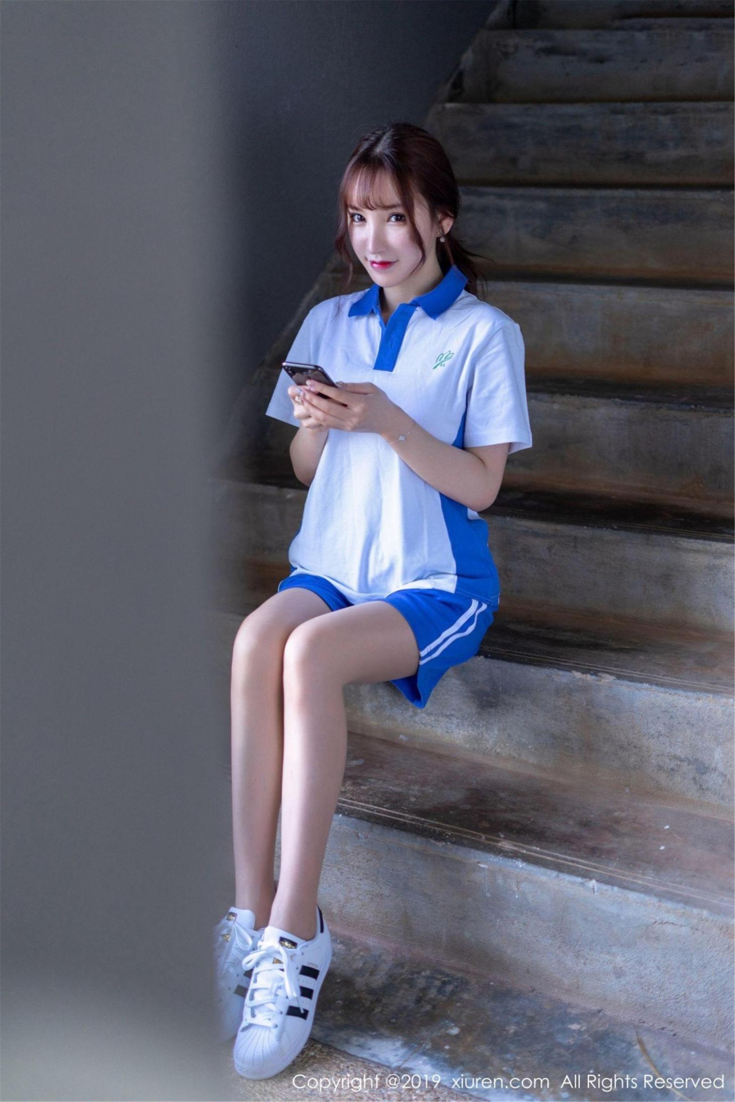 [爱丝] 周于希 剧情私房系列 高清手机美女壁纸