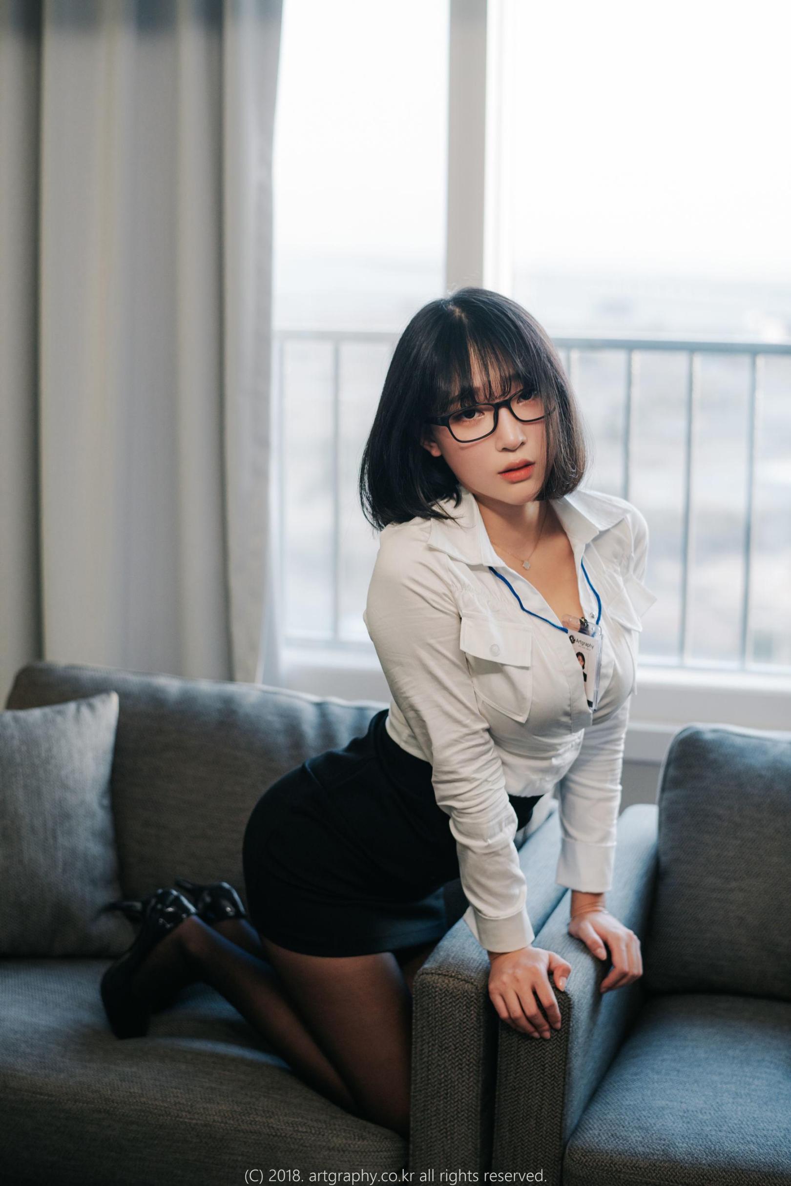 [花漾] 姜仁卿 黑丝制服+女仆福利 高清手机美女壁纸