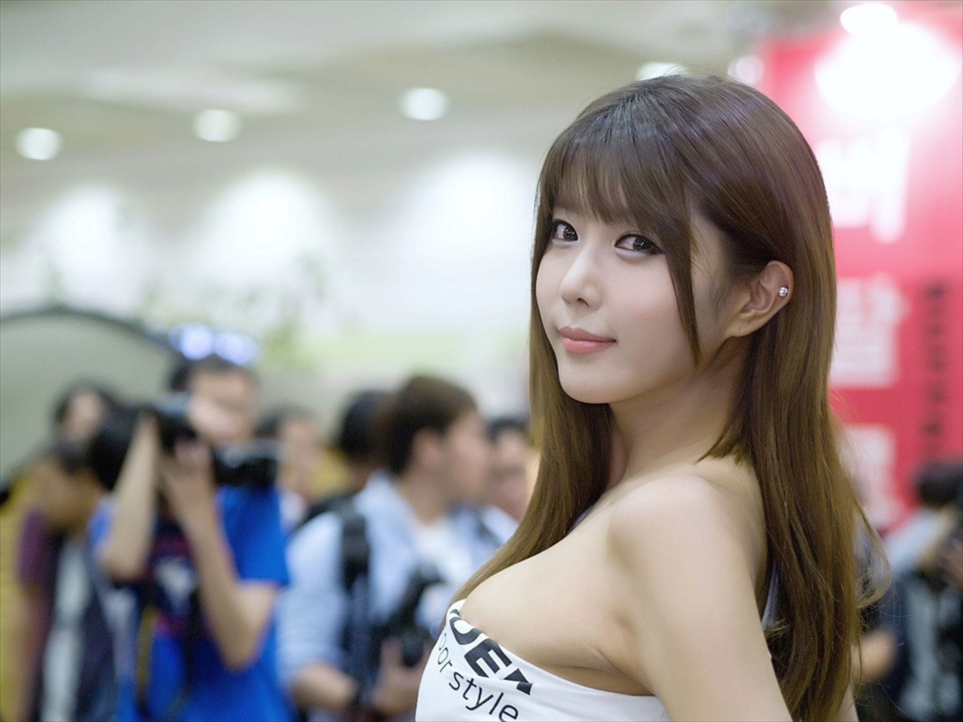 [网络美女] 许允美  高清手机美女壁纸