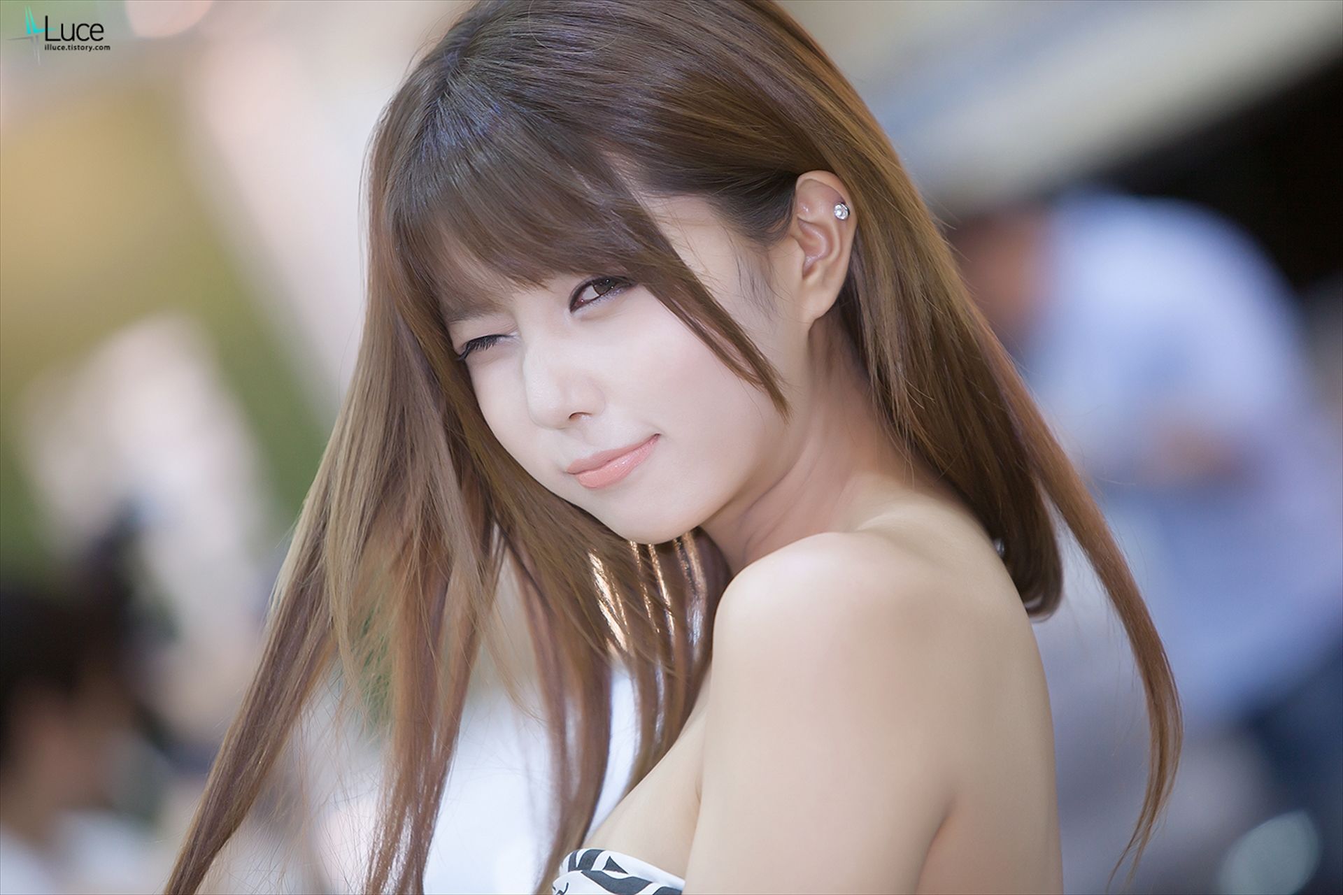 [网络美女] 许允美 居家舒适休闲穿搭分享高清手机美女壁纸65P