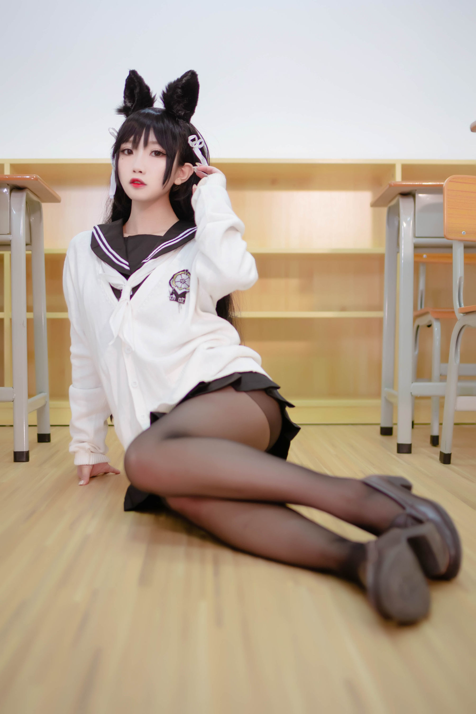 [网络美女] 鬼畜瑶 JK制服 高清手机美女壁纸