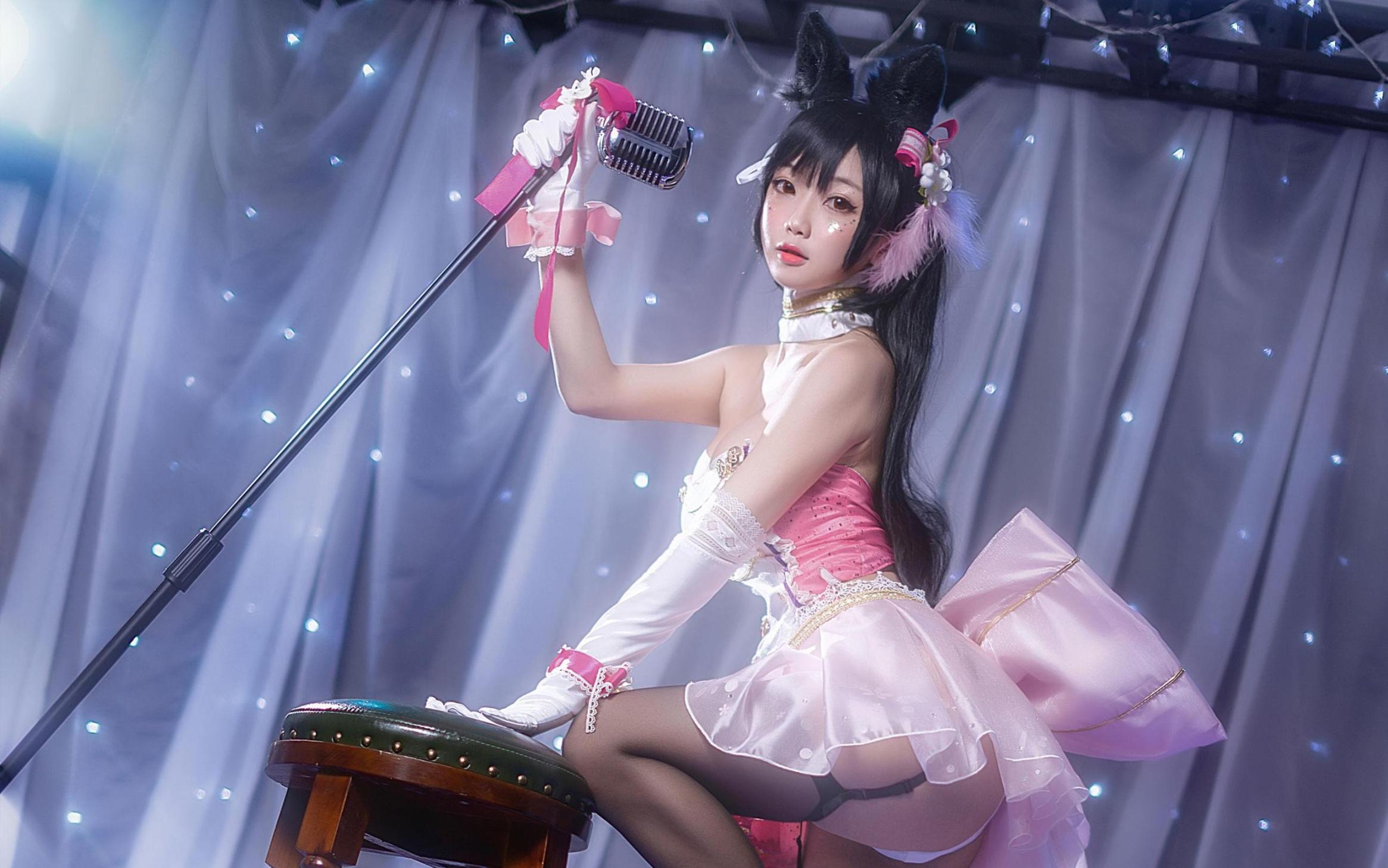 [网络美女] 鬼畜瑶 大狗打歌服 高清手机美女壁纸