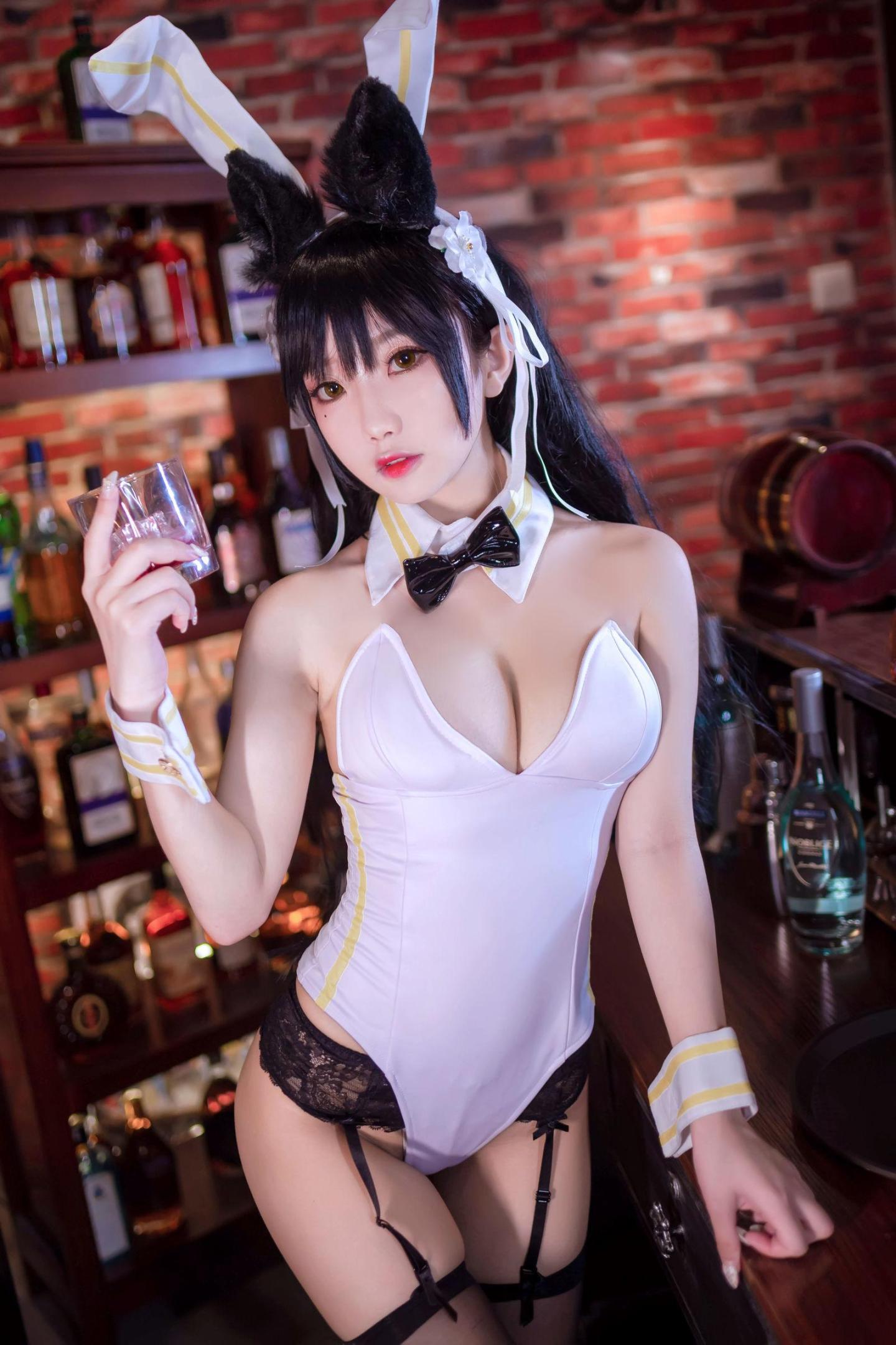 [网络美女] 鬼畜瑶 酒吧兔女郎 高清手机美女壁纸