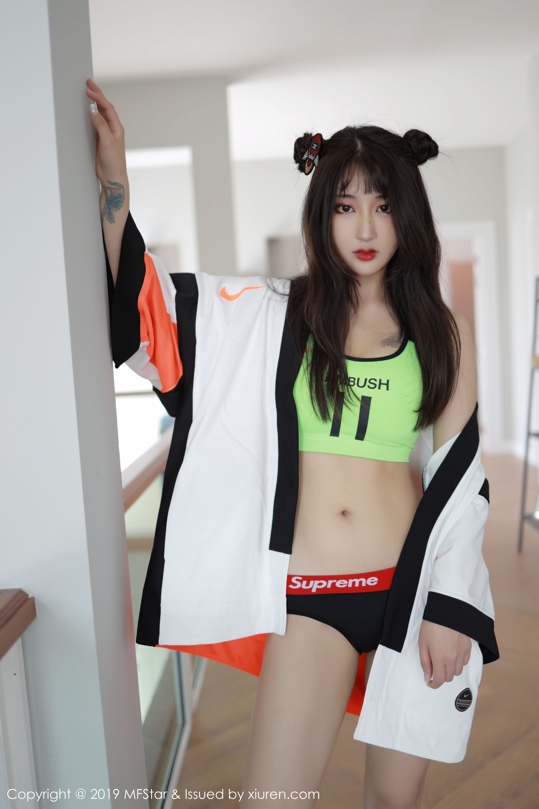 [模范学院] 林子欣 运动风系列内搭 高清手机美女壁纸