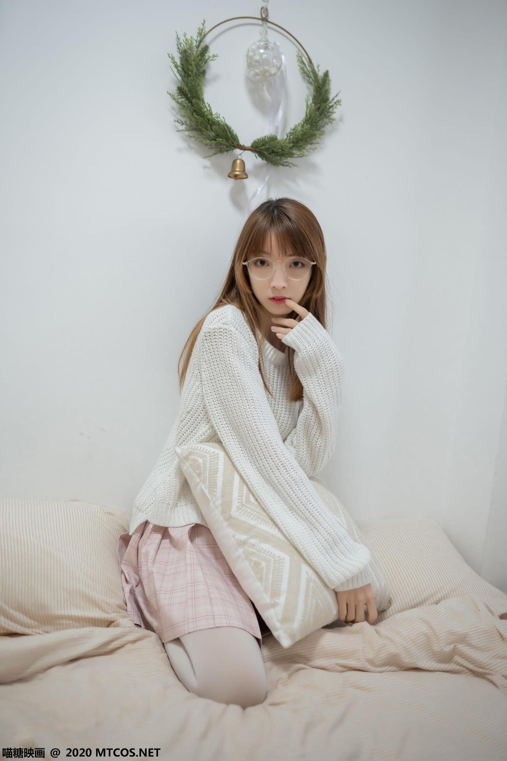 [网络美女] 网络美女 粉格裙的眼睛娘高清手机美女壁纸38P