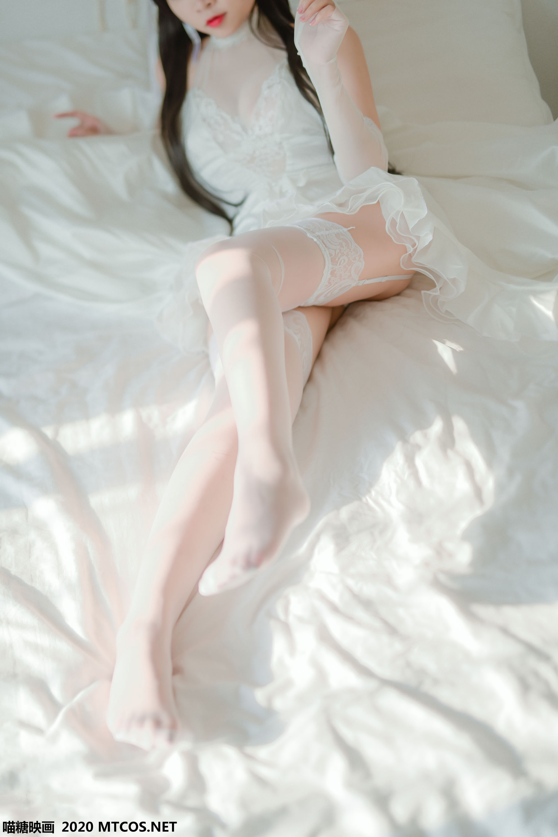 [网络美女] 网络美女 婚纱爱宕高清手机美女壁纸20P