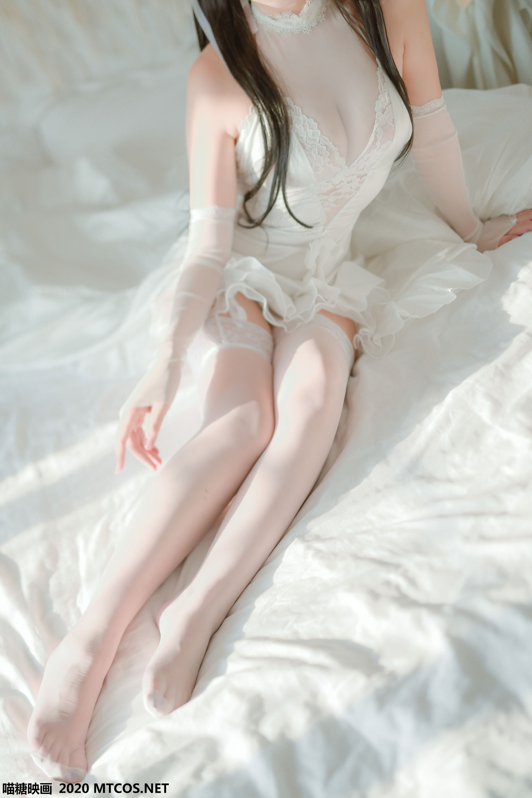 [网络美女] 网络美女 婚纱爱宕高清手机美女壁纸15P