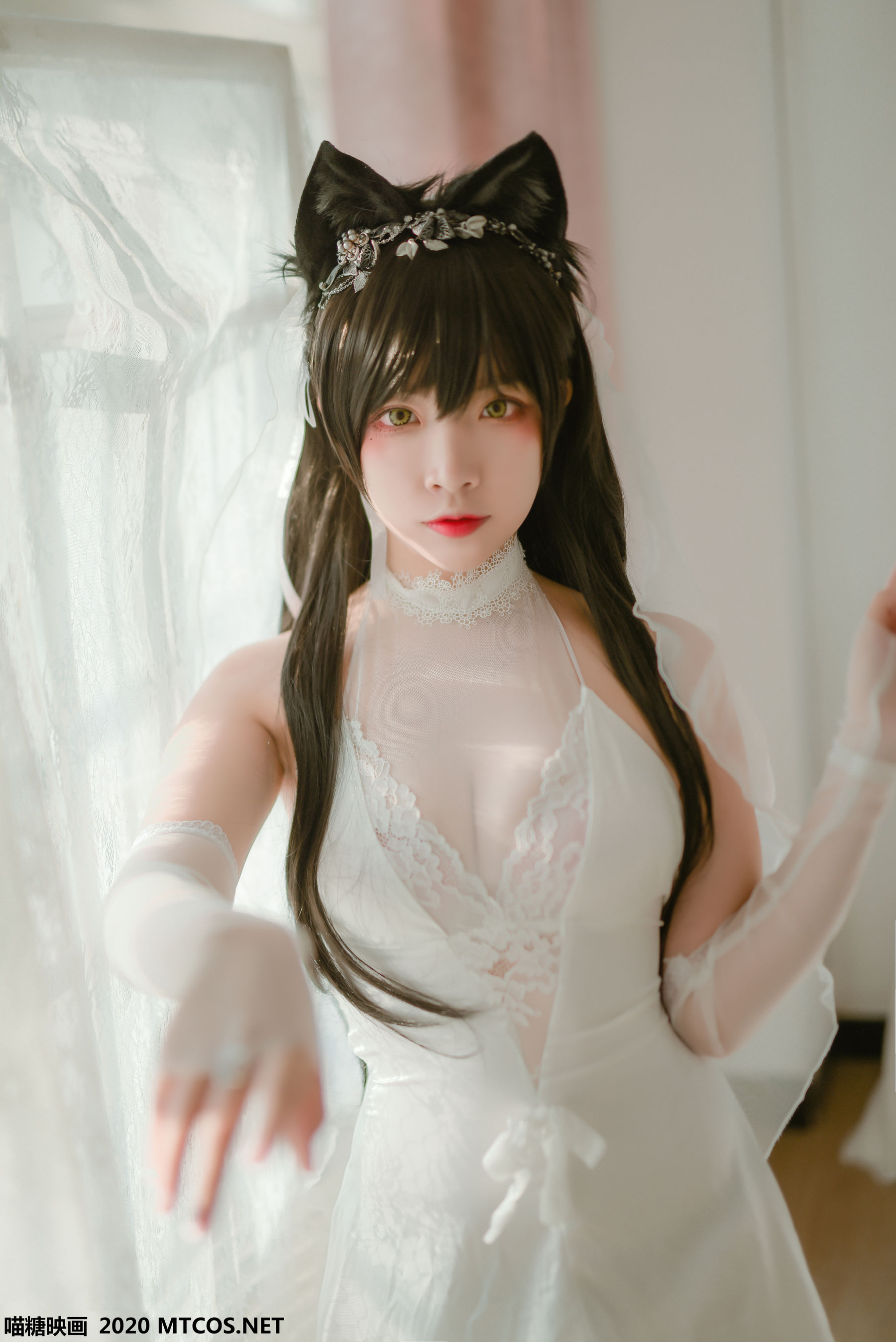 [网络美女] 网络美女 婚纱爱宕高清手机美女壁纸33P