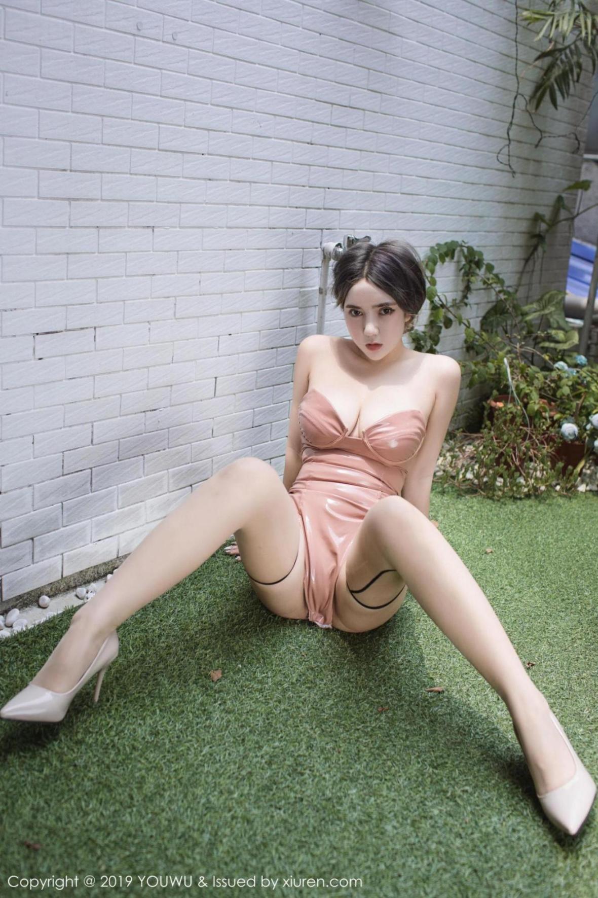 [蜜桃社] 温心怡 丰峰肥谷熟女韵味 高清手机美女壁纸