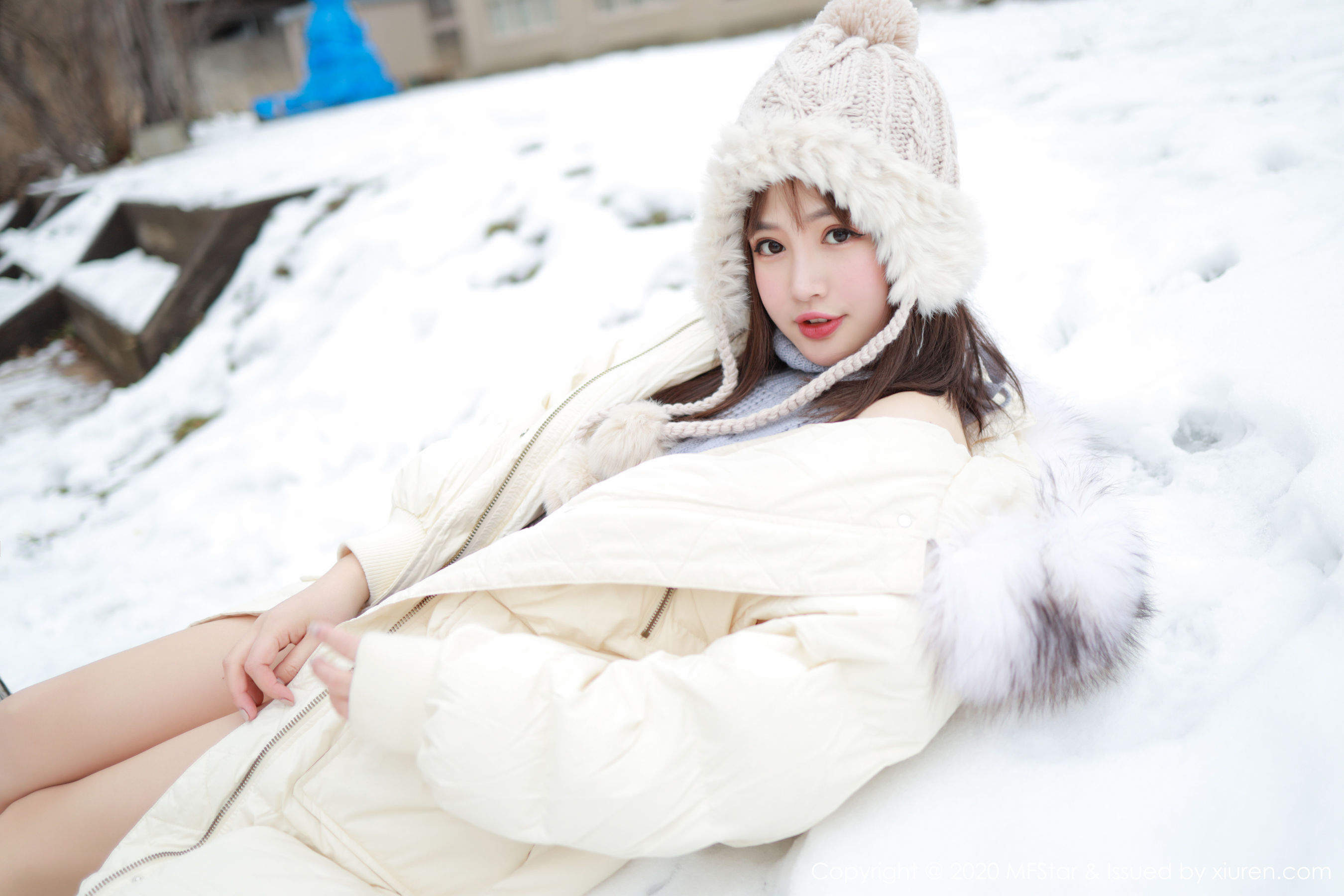 [模范学院] 蛋糕Cake 性感开背毛衣系列高清手机美女壁纸45P