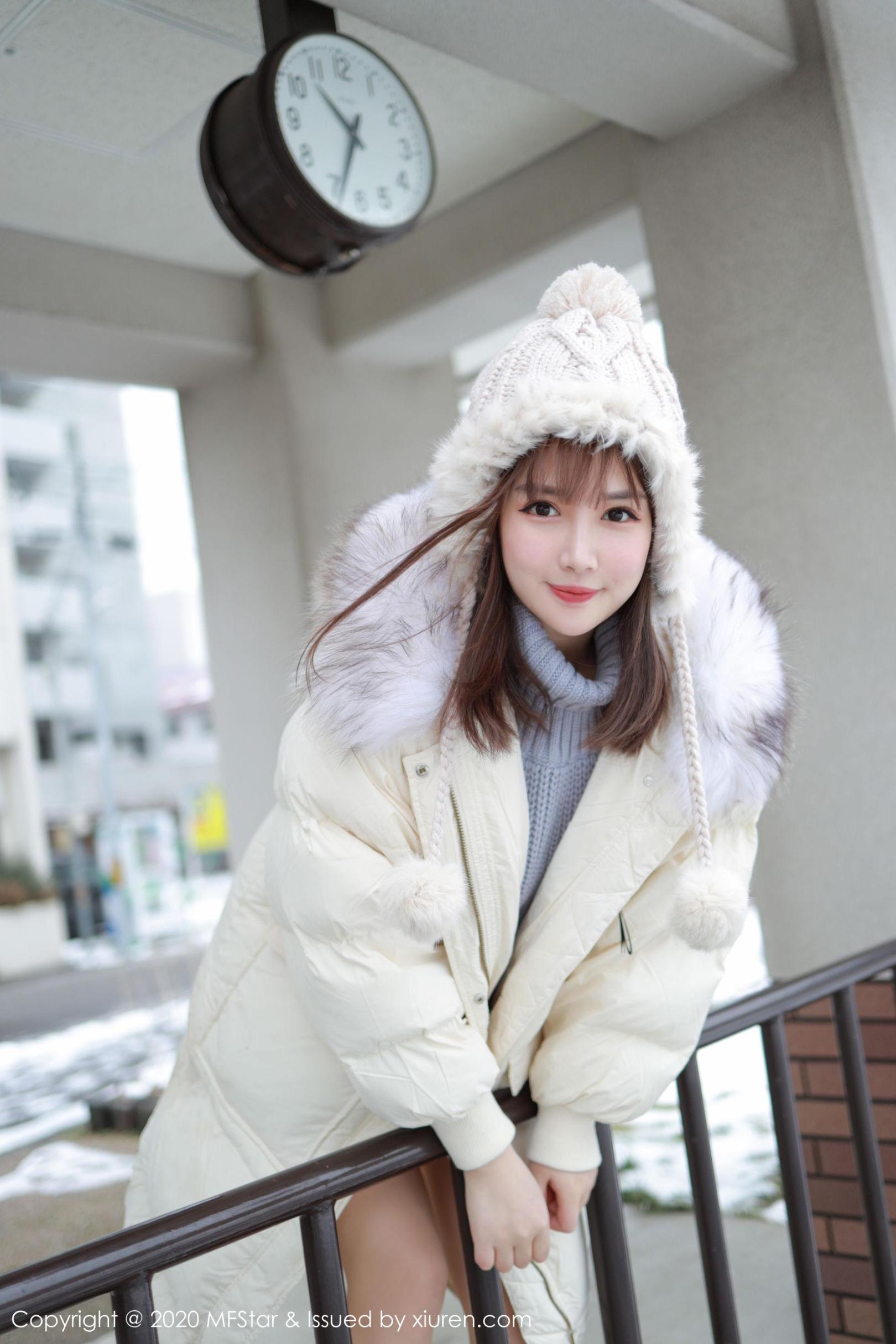 [模范学院] 蛋糕Cake 性感开背毛衣系列高清手机美女壁纸15P