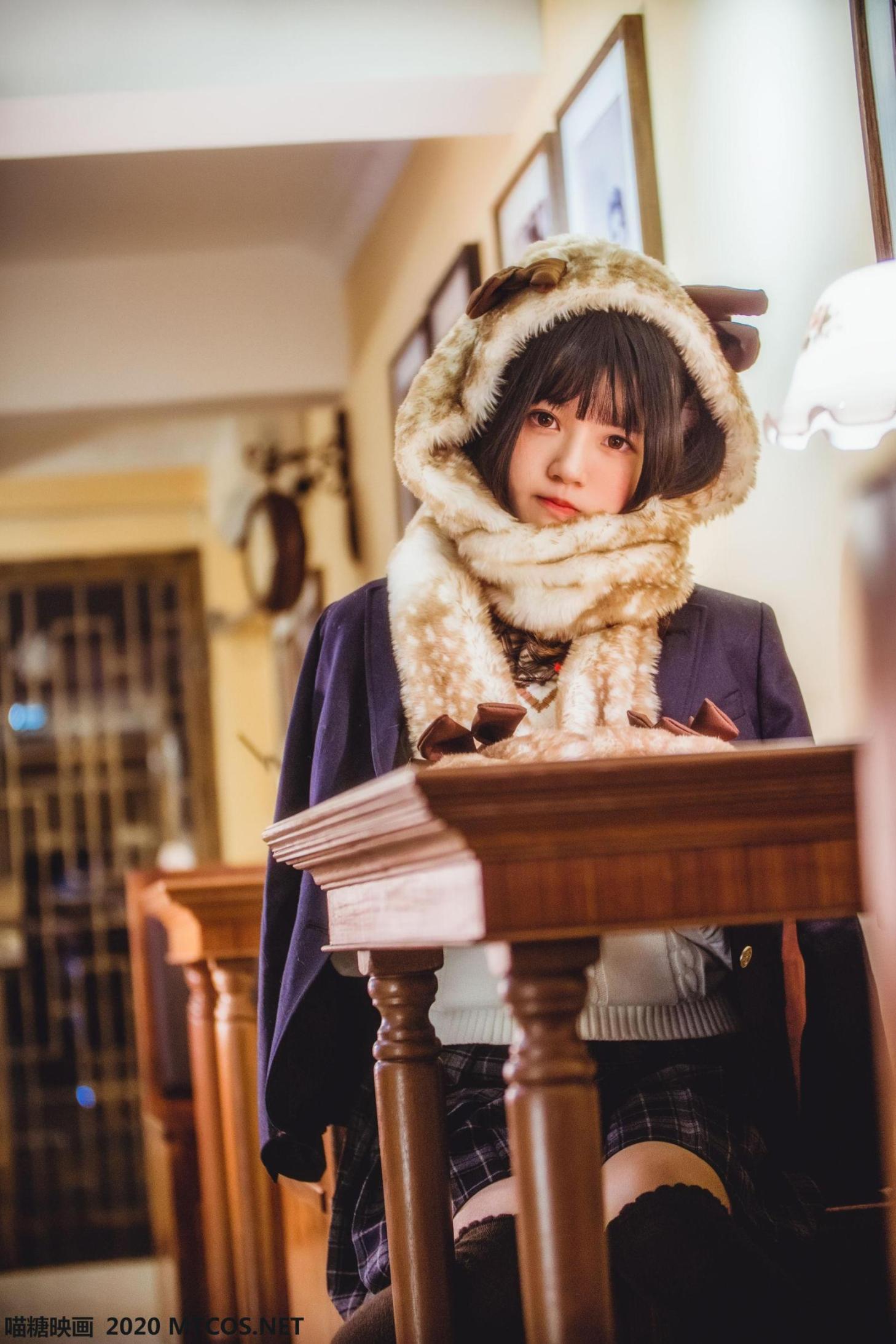 [网络美女] 网络美女 学妹JK制服高清手机美女壁纸24P