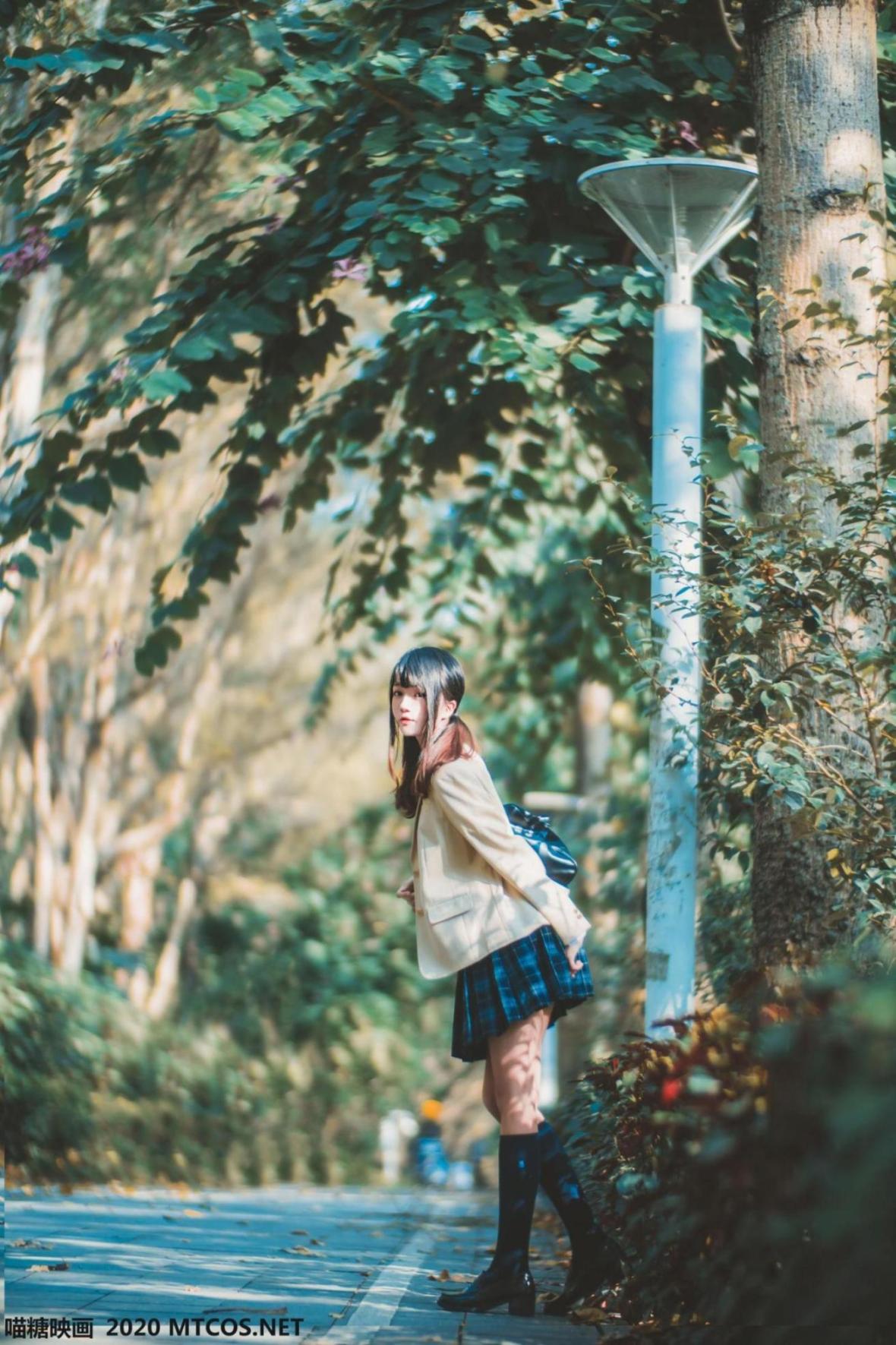 [网络美女] 网络美女 学妹JK制服高清手机美女壁纸35P