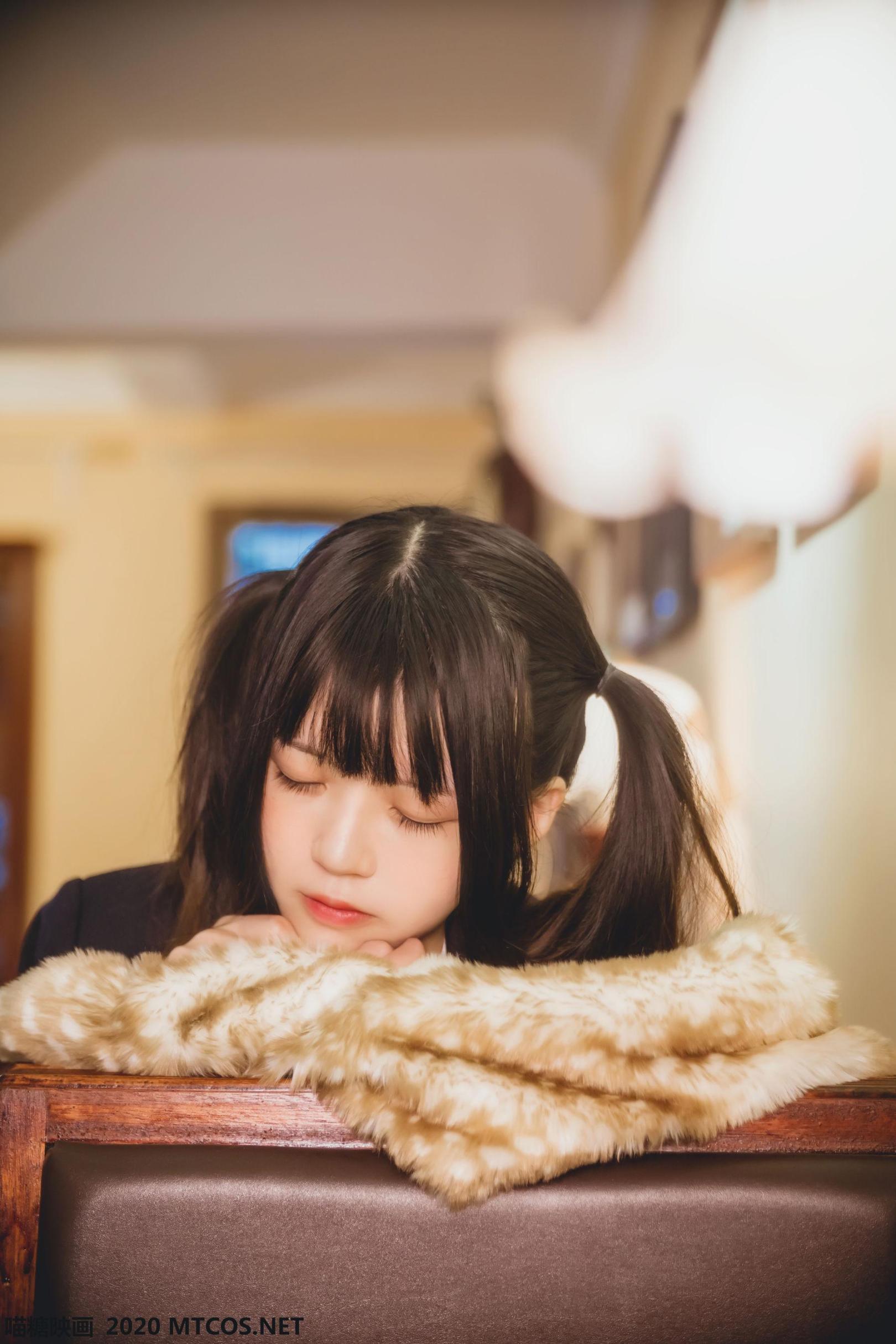 [网络美女] 网络美女 学妹JK制服高清手机美女壁纸3P