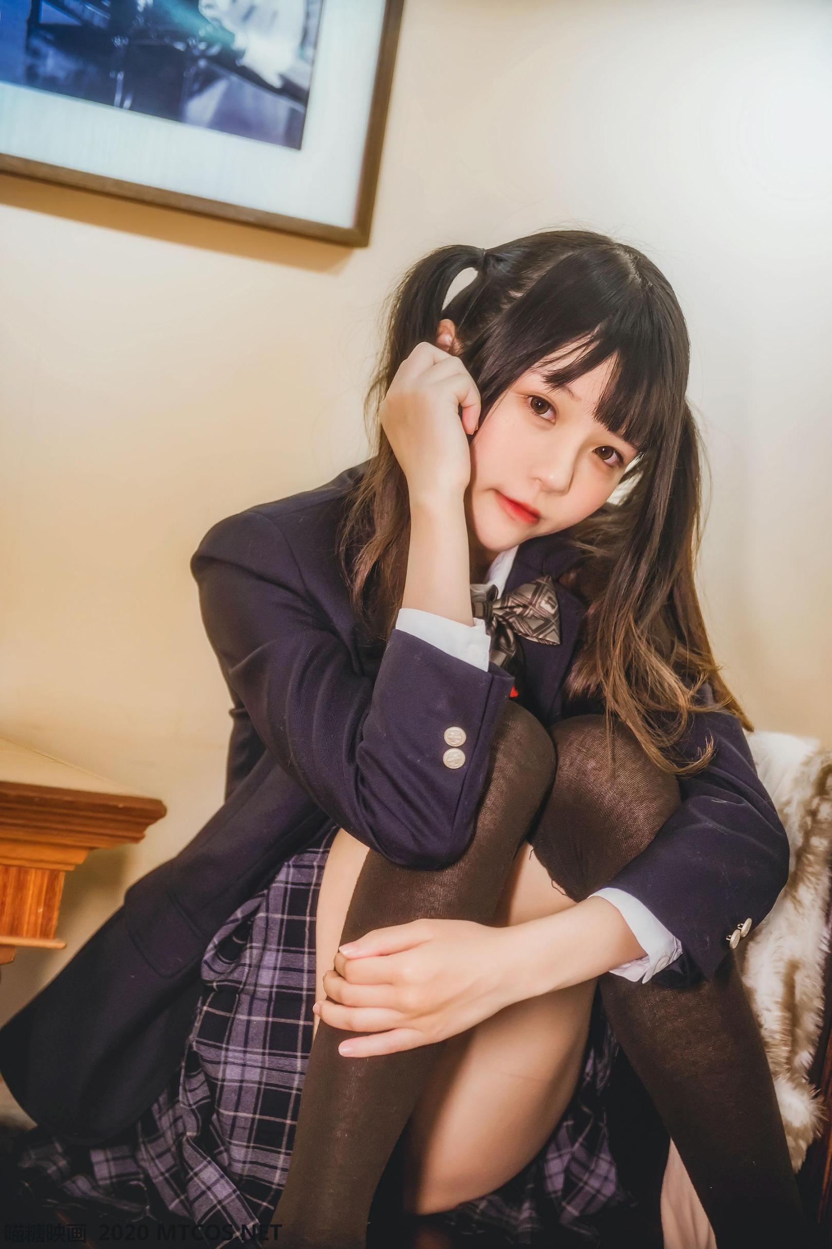 [网络美女] 网络美女 学妹JK制服高清手机美女壁纸5P