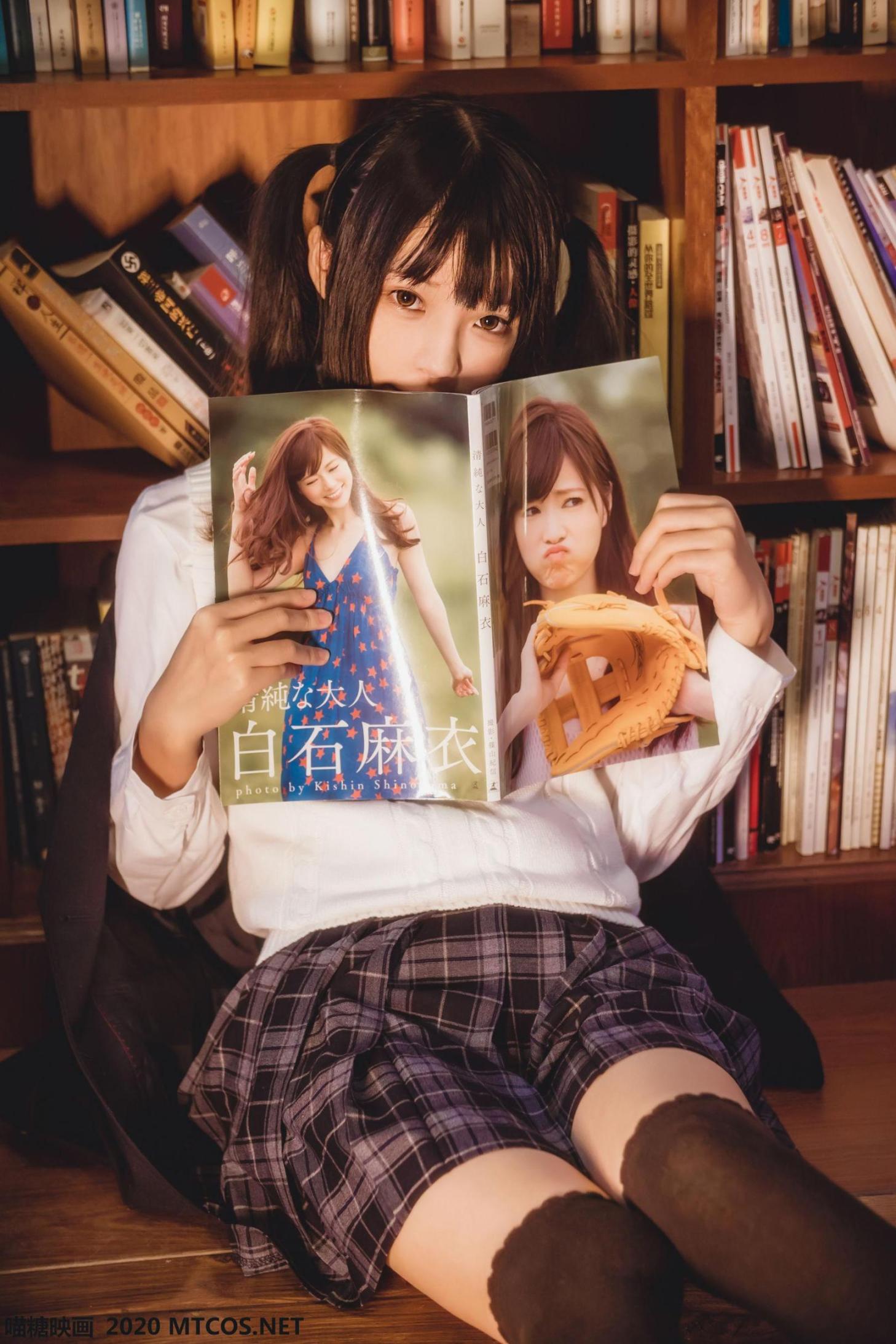 [网络美女] 网络美女 学妹JK制服高清手机美女壁纸17P