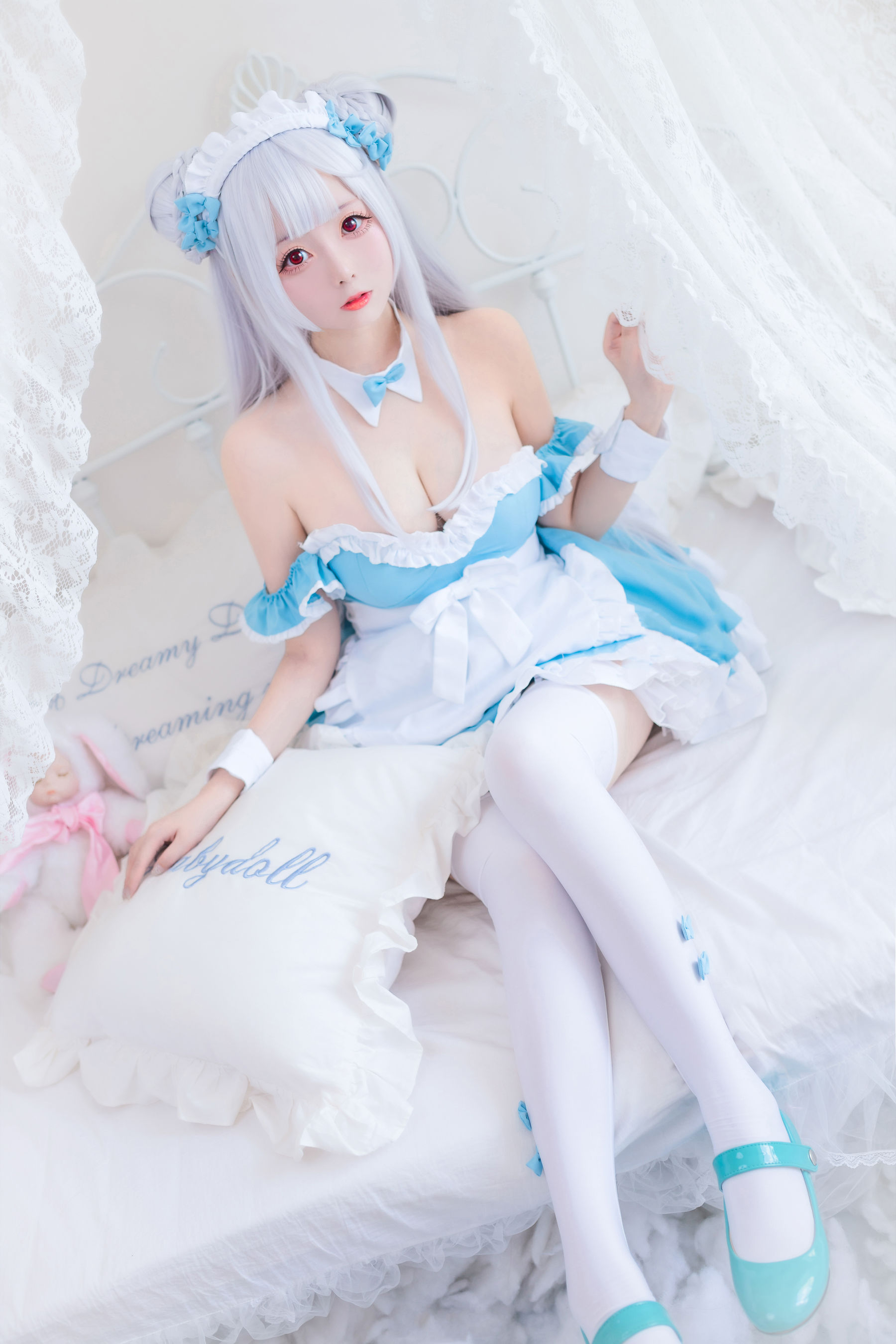 [网络美女] 网络美女 小天鹅女仆和绊爱高清手机美女壁纸10P