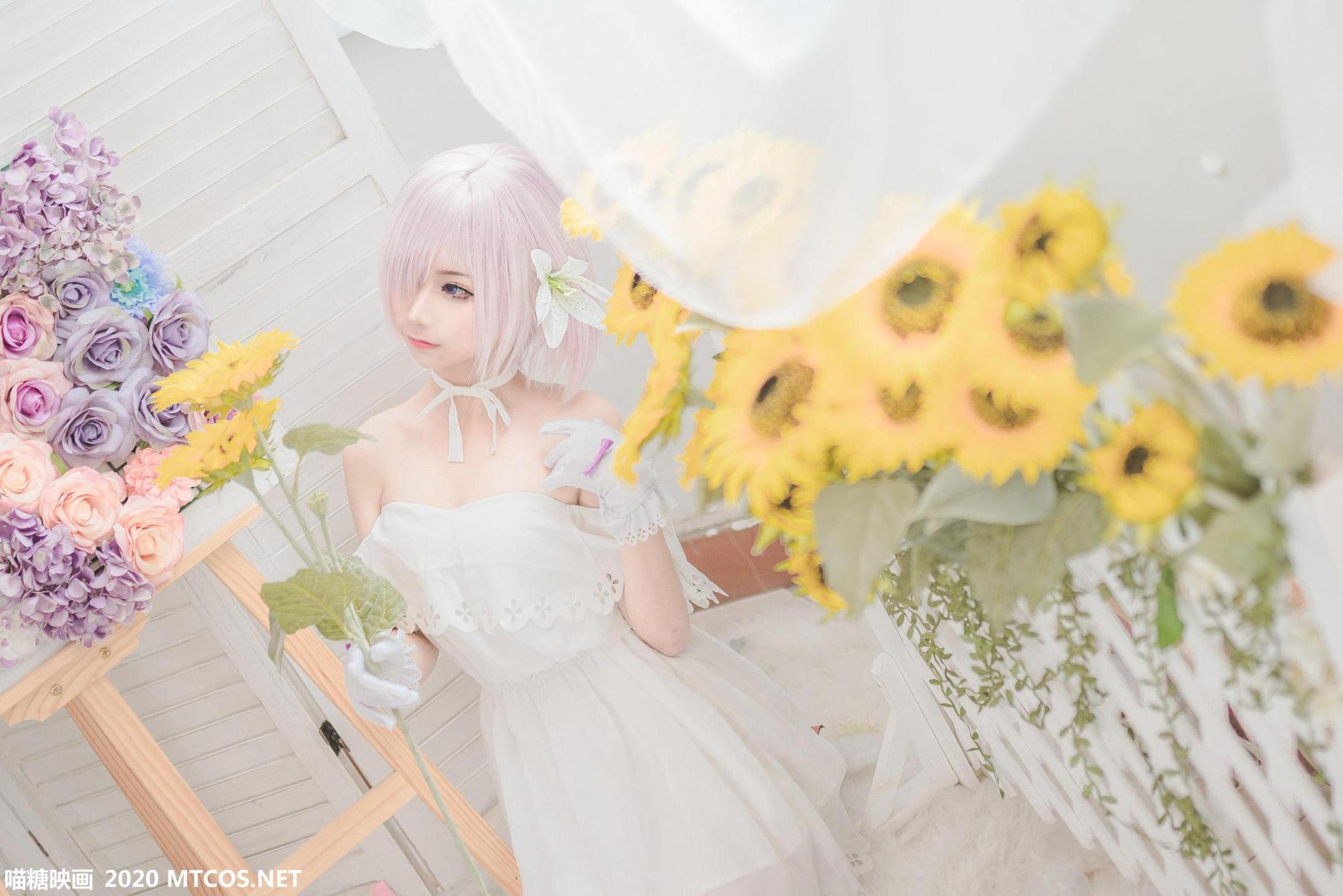 [网络美女] 网络美女 白色玛修高清手机美女壁纸3P