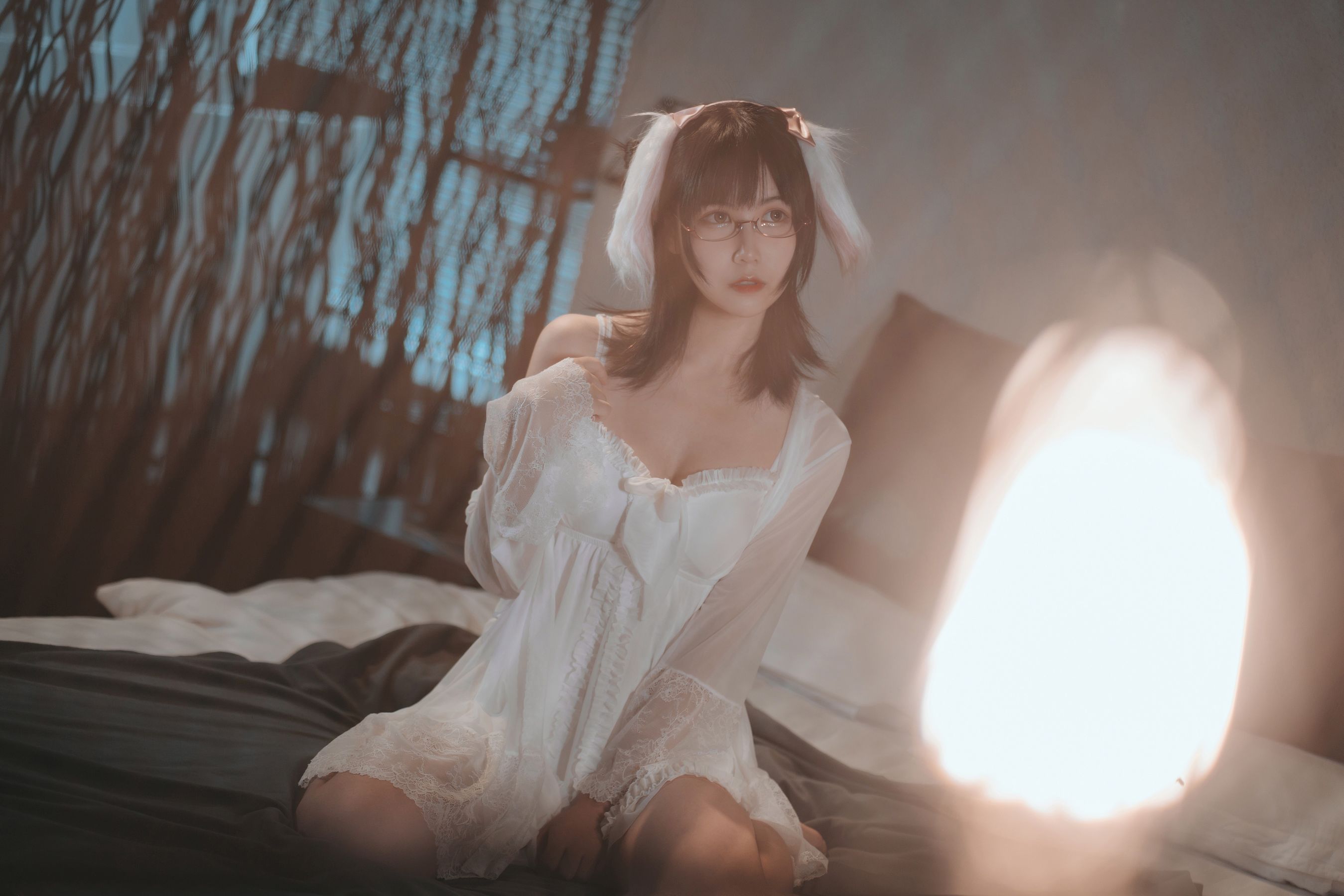 [网络美女] 逐月su 睡衣兔子高清手机美女壁纸20P