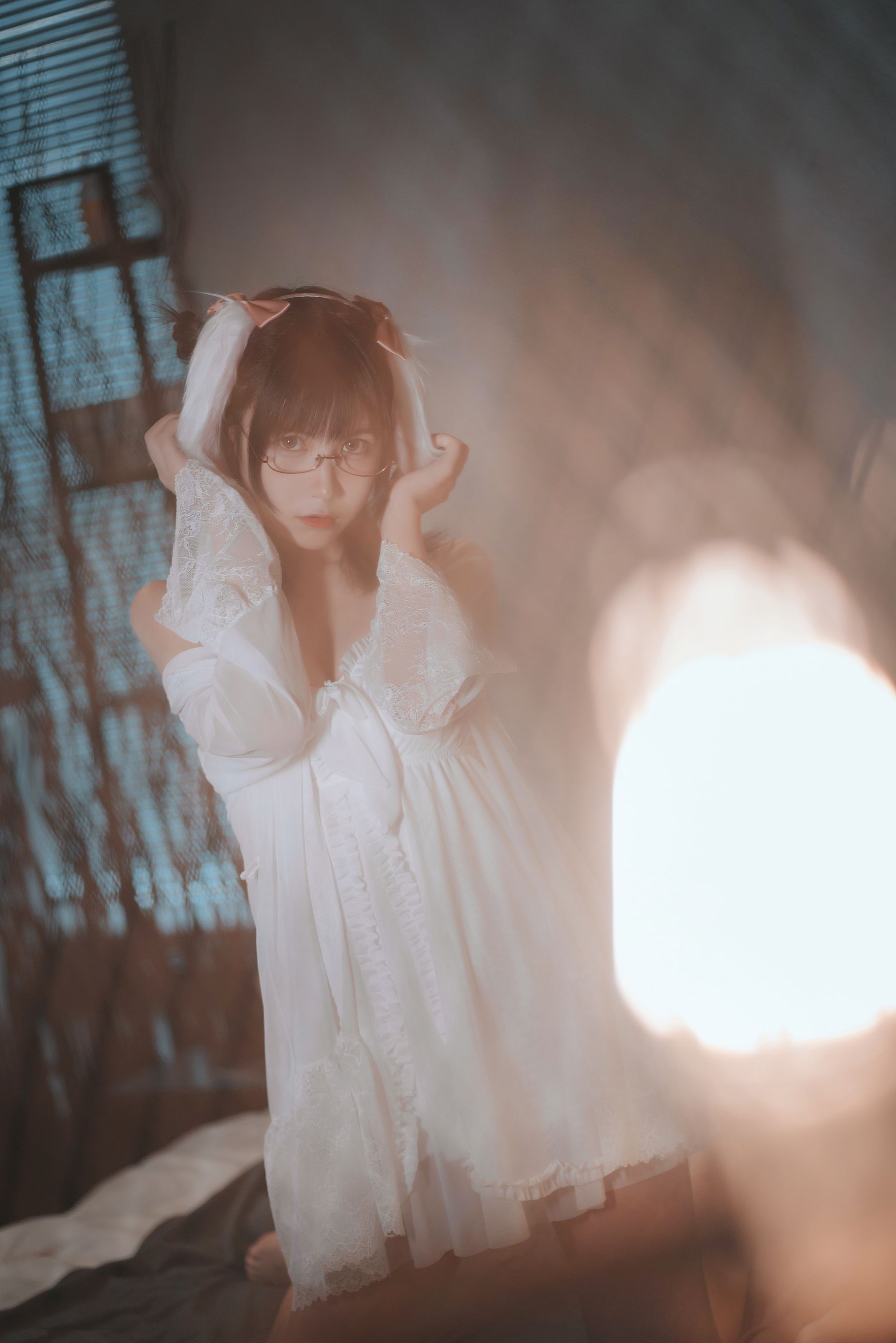 [网络美女] 逐月su 睡衣兔子高清手机美女壁纸26P