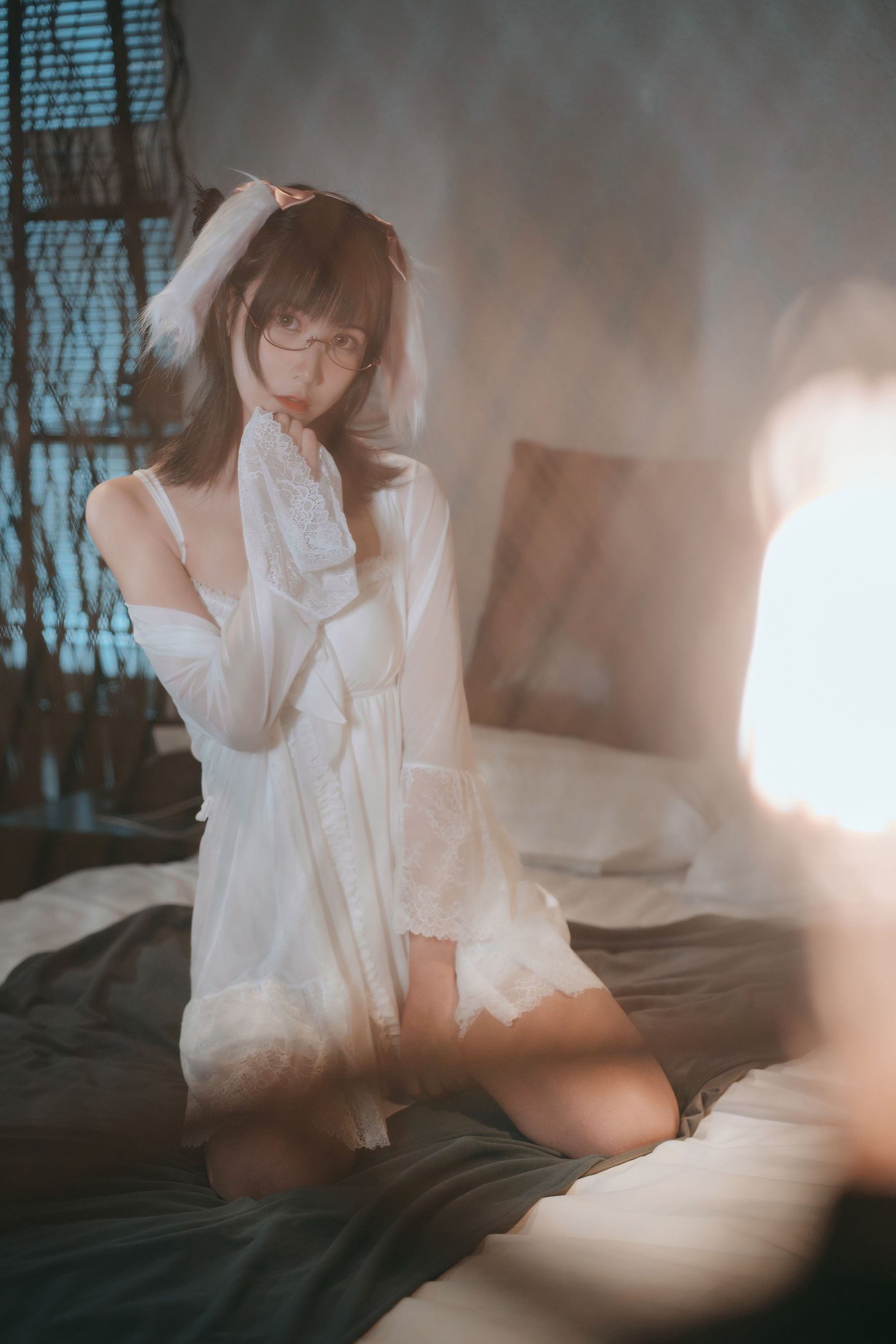 [网络美女] 逐月su 睡衣兔子高清手机美女壁纸25P