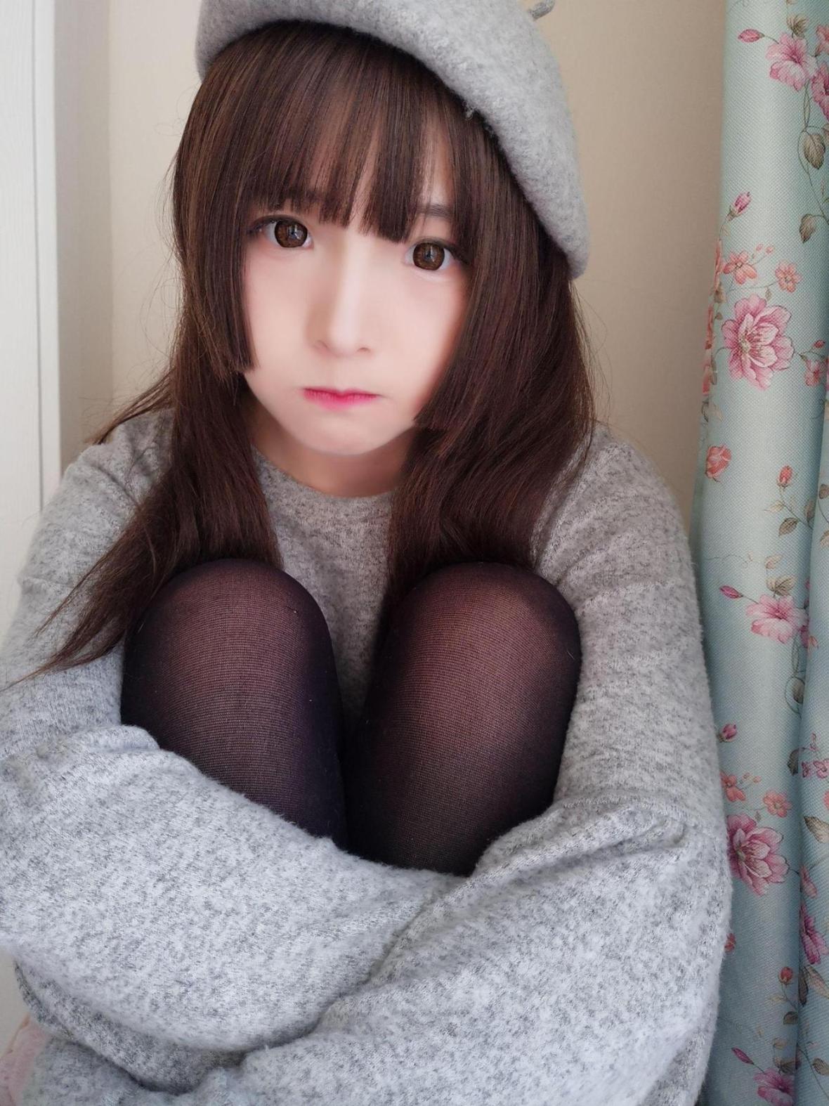 [网络美女] 古川kagura 鲨鱼画家高清手机美女壁纸6P