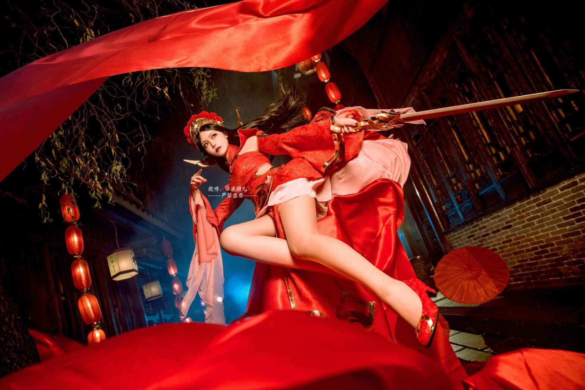 [网络美女] 戚顾儿 王者荣耀 露娜一生所爱高清手机美女壁纸11P